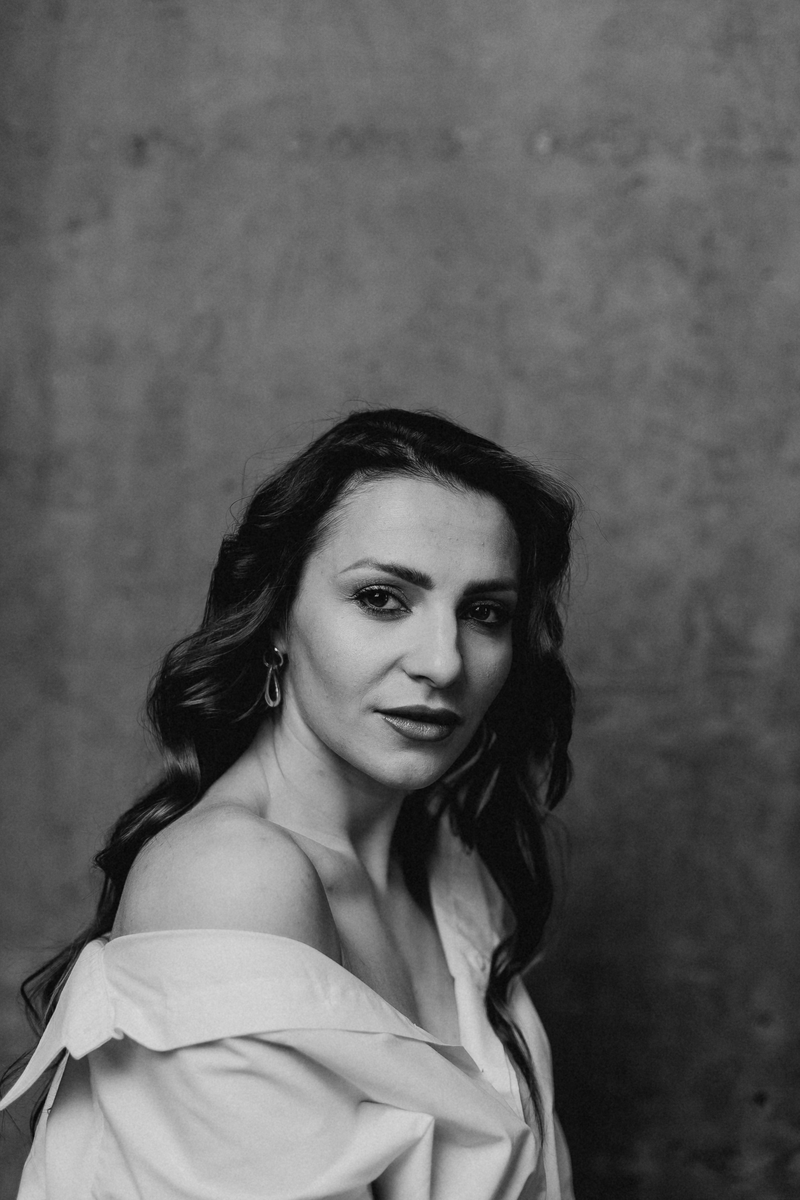 Contacts. Wedding and family photographer in Calgary