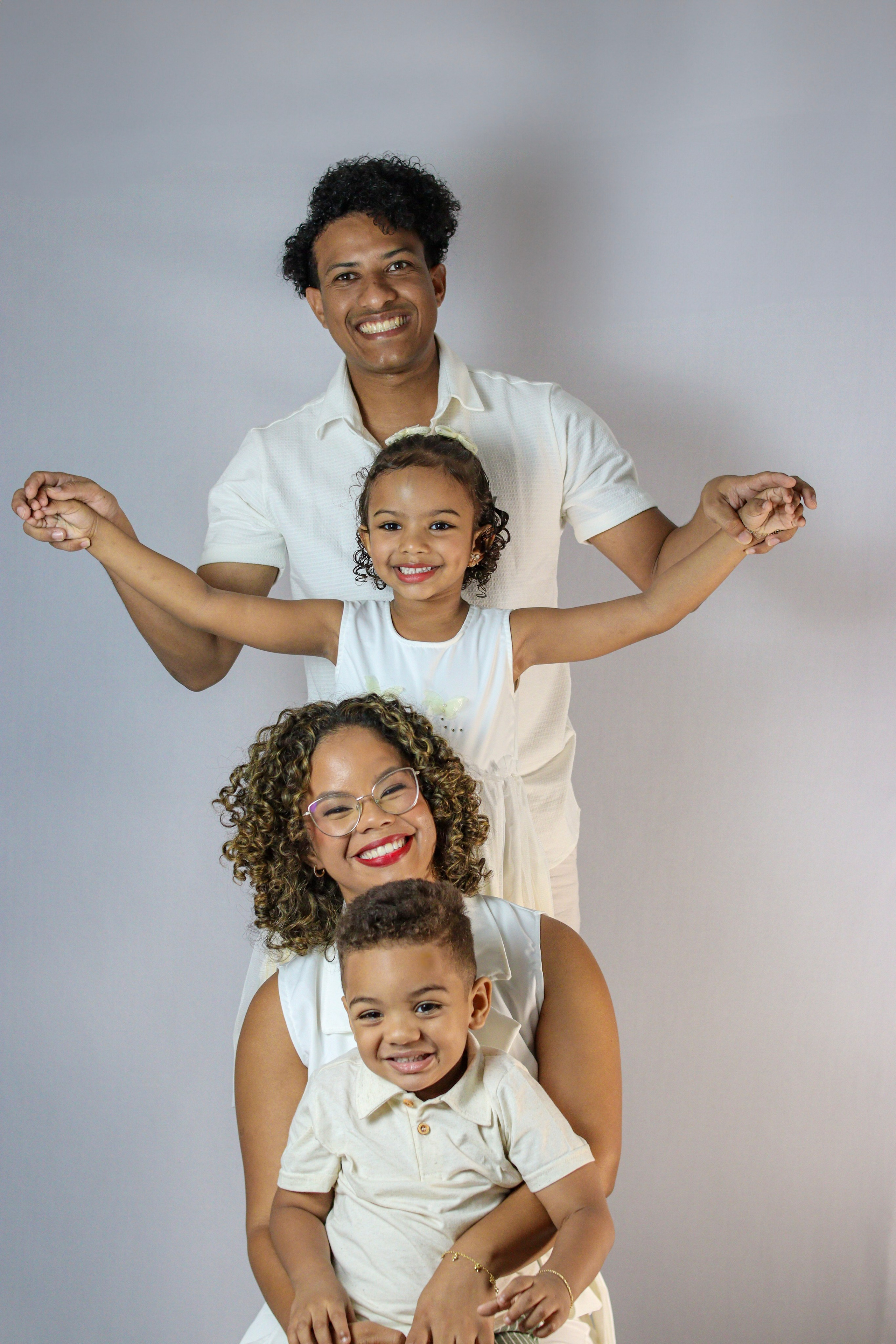 Ensaio Família. Através da Foto — Lesengny Machado — Fotografia e Maquiagem