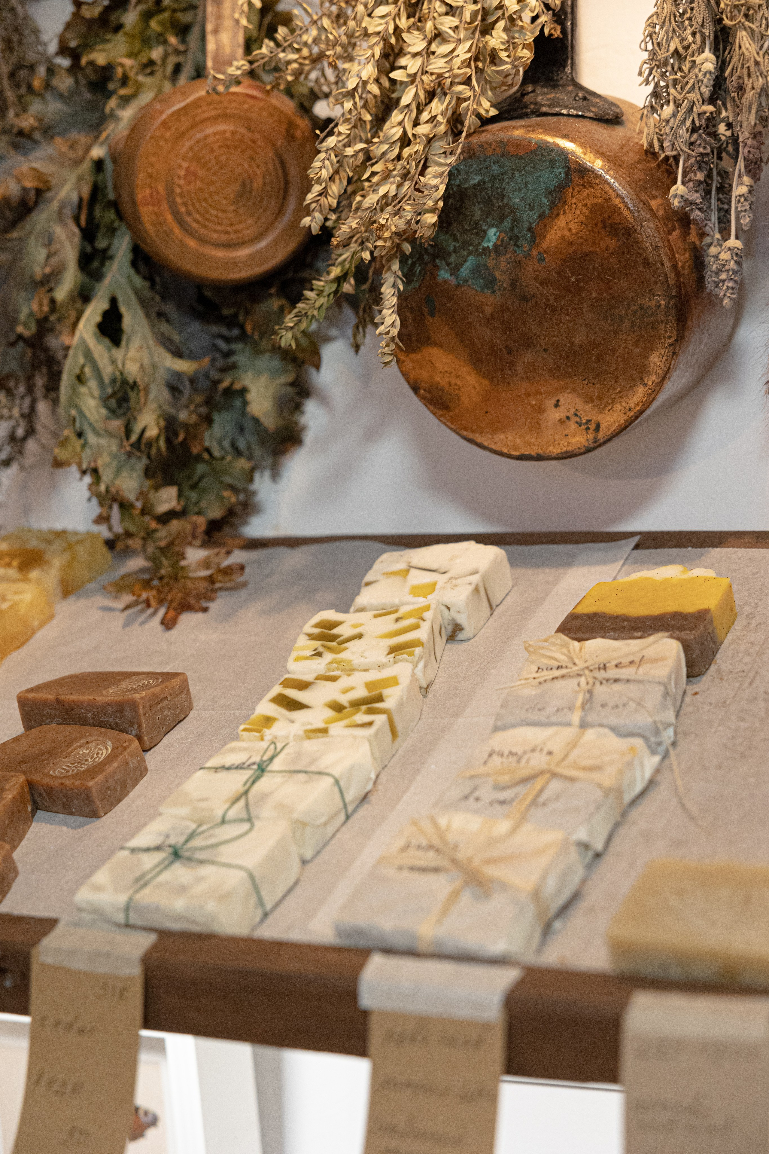 Business. Noam Paradise Photographer