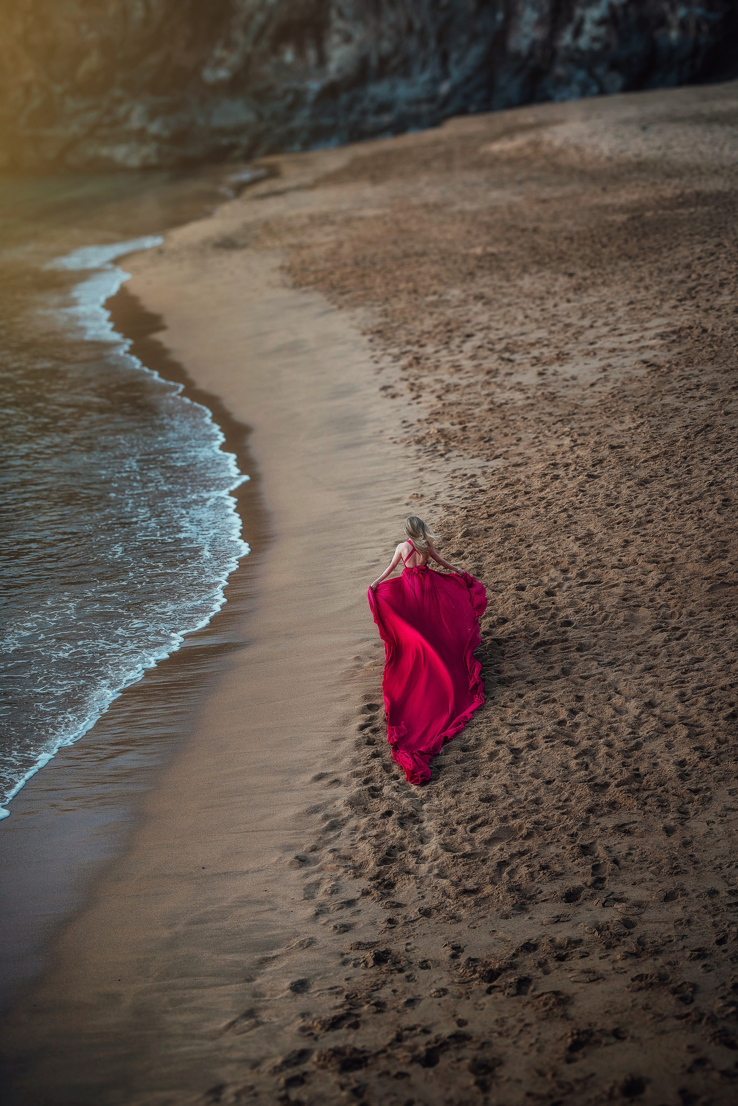 Sesión con vestido volador en Tenerife. Fotógrafa de familias, bodas, comuniones, newborn, premamá en Tenerife | Sesiones con vestidos voladores | Tania Bonnet