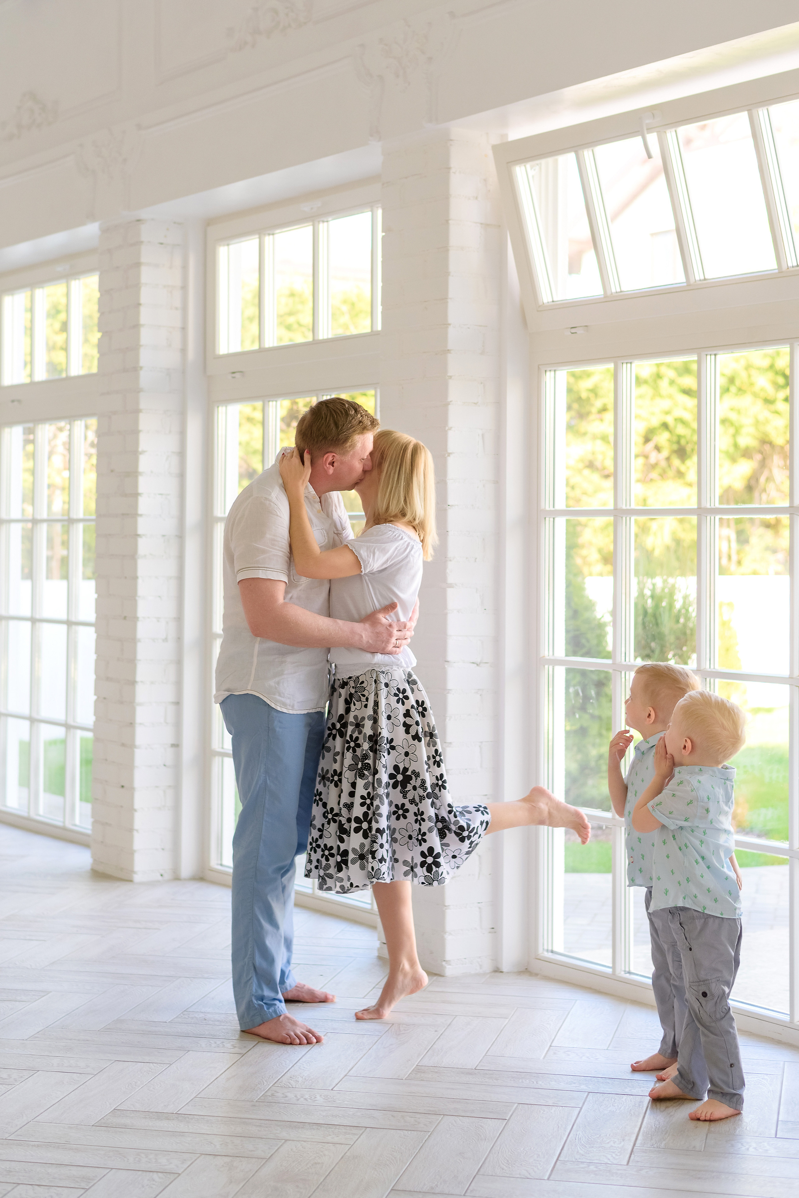 Семейная / индивидуальная / lovestory фотосессия. Семейный фотограф и фотограф новорожденных в Вильнюсе Ирина Беленкевич