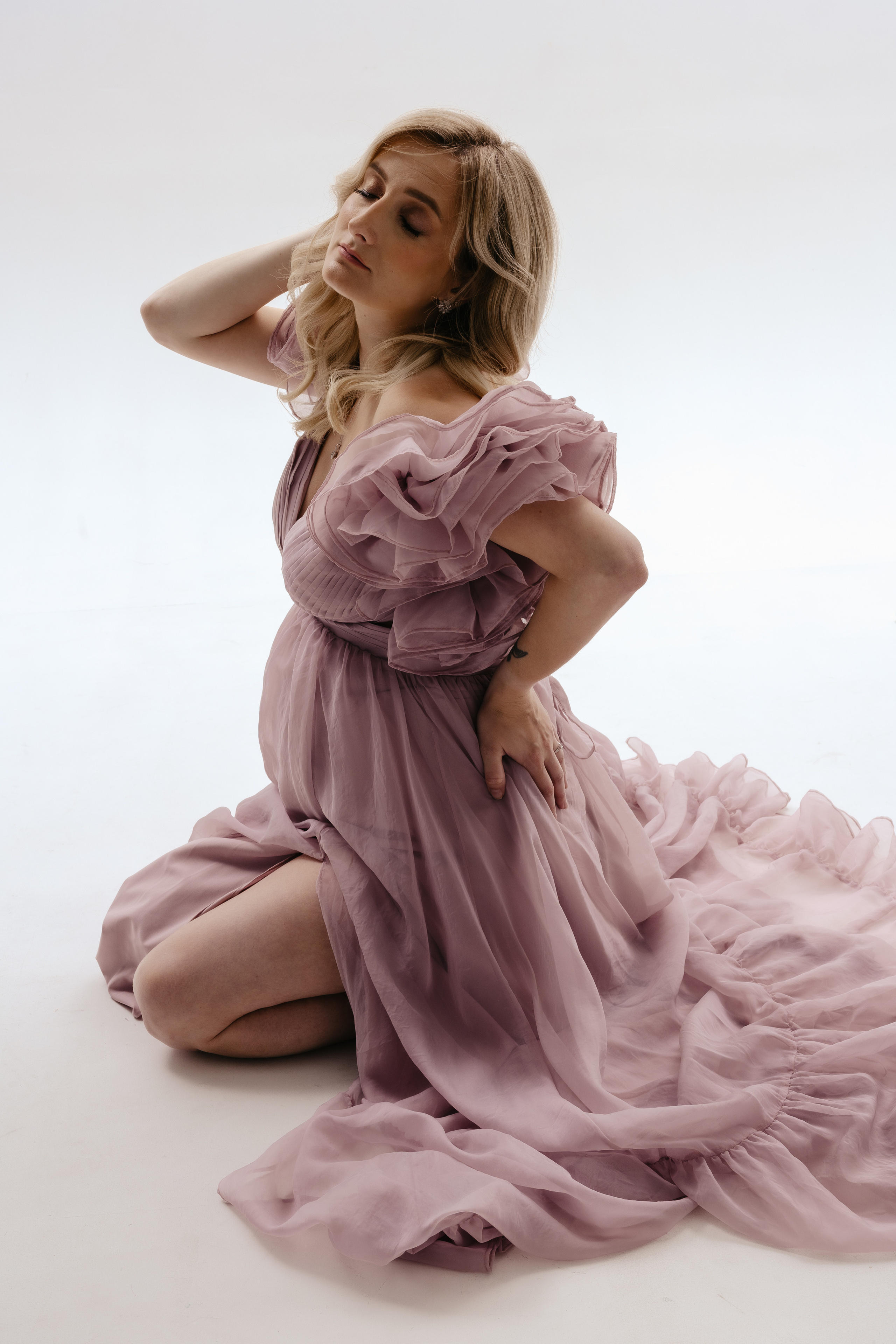 Аренда платьев Рига. Портретный и свадебный фотограф Алина Мур Рига