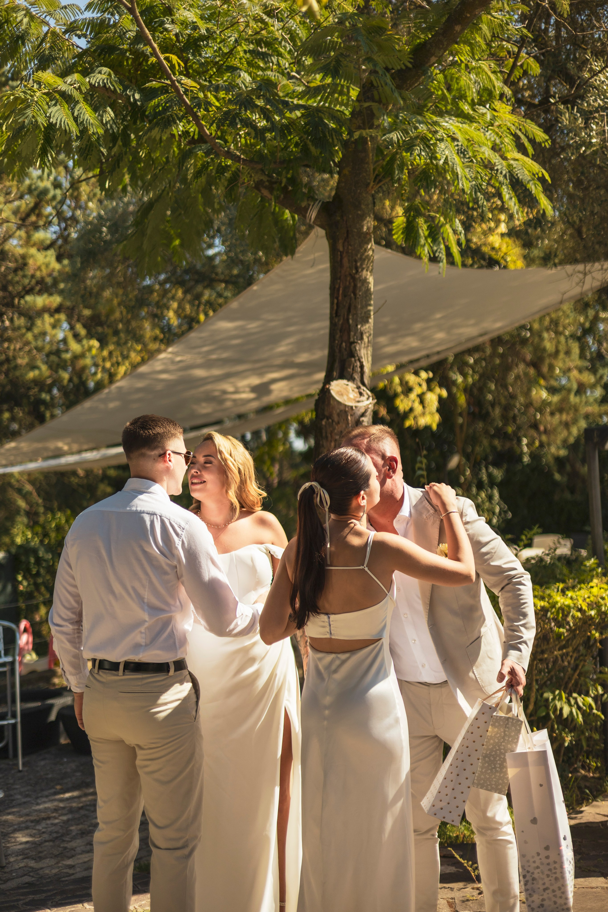 Wedding. Hi! My name is Irena, and I’m a professional photographer specializing in family photography, love stories, and individual photoshoots