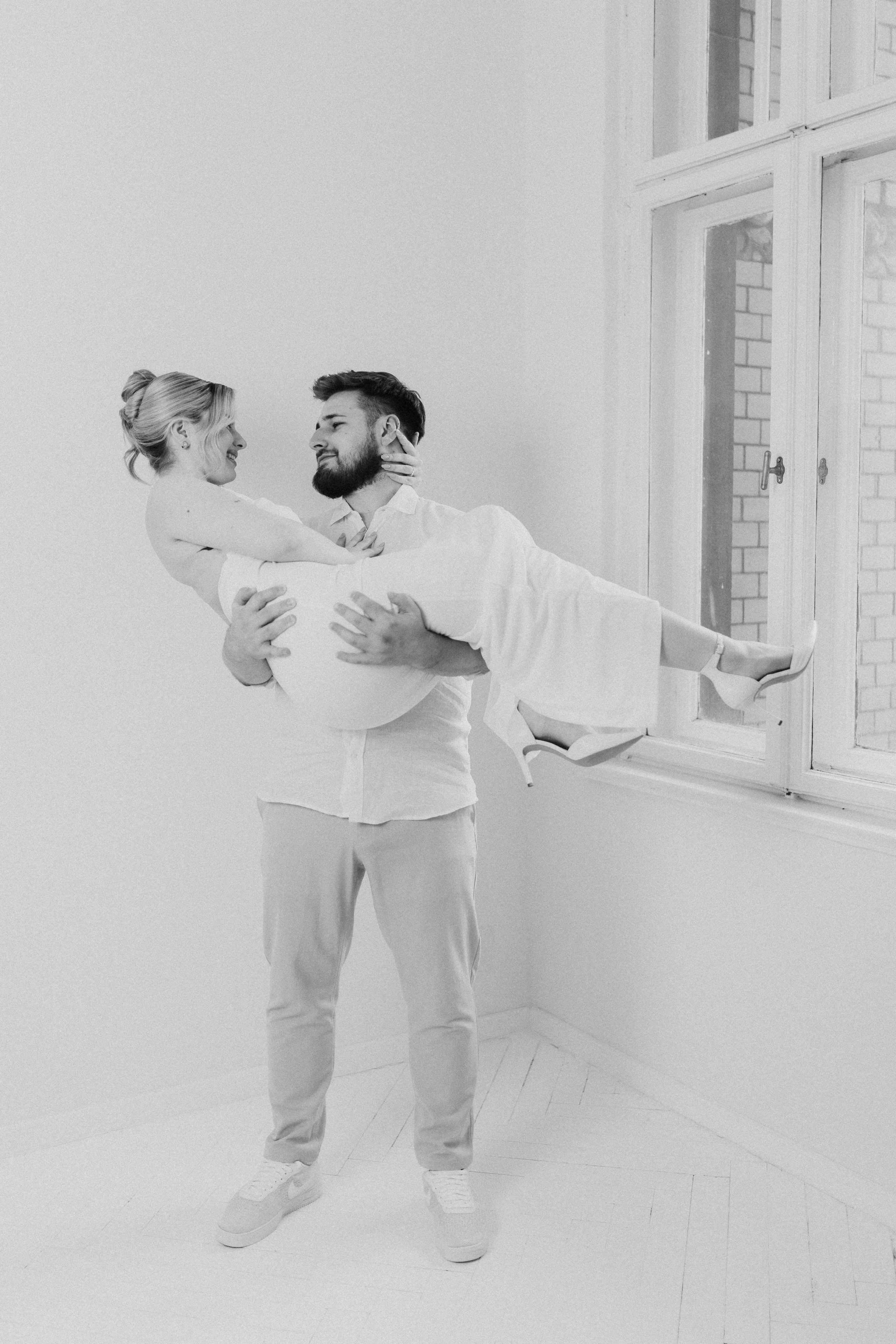 studyjna sesja narzeczeńska