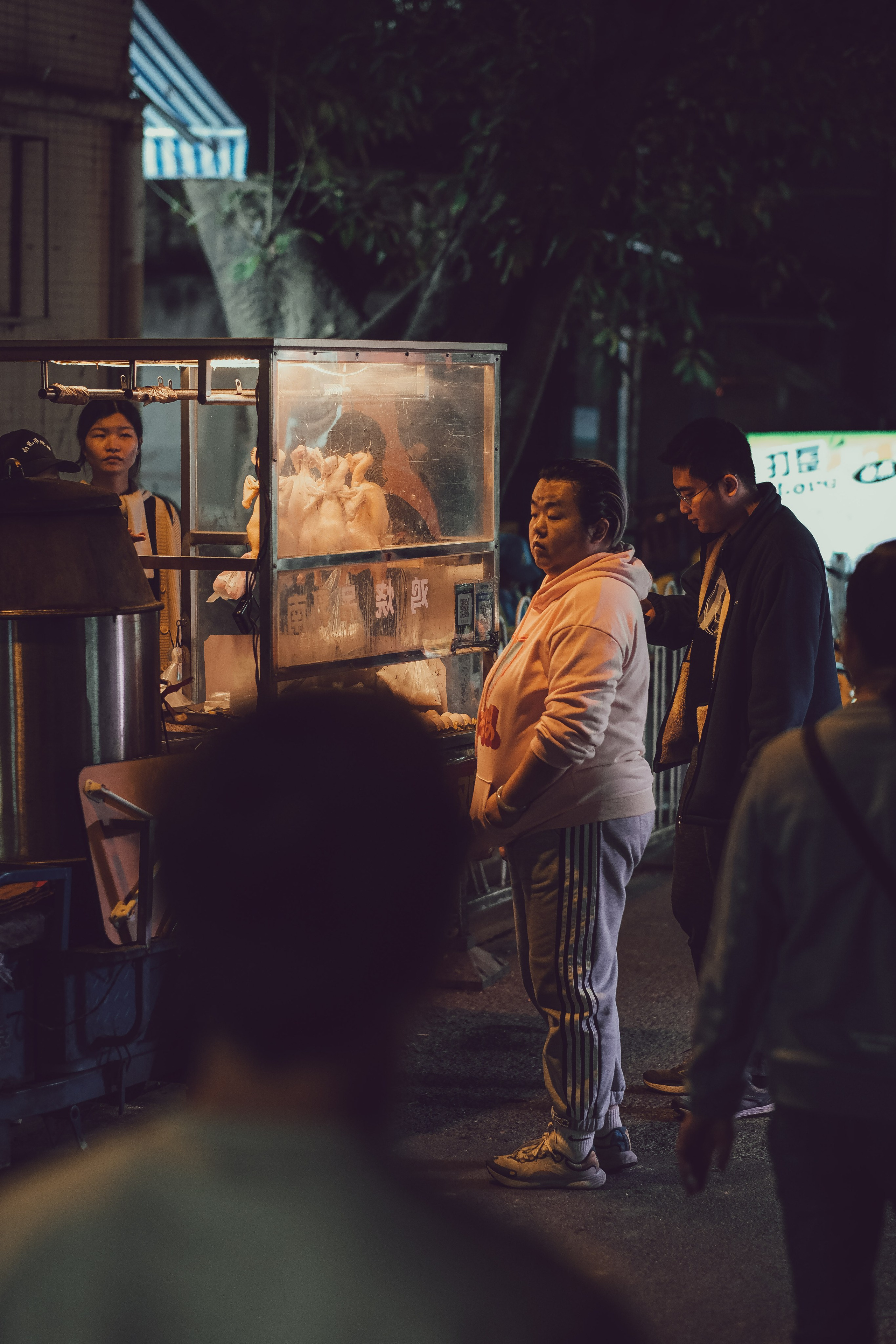 Caihong Bridge Station (彩虹桥站) Line 11 and 8 | Street Photography, China