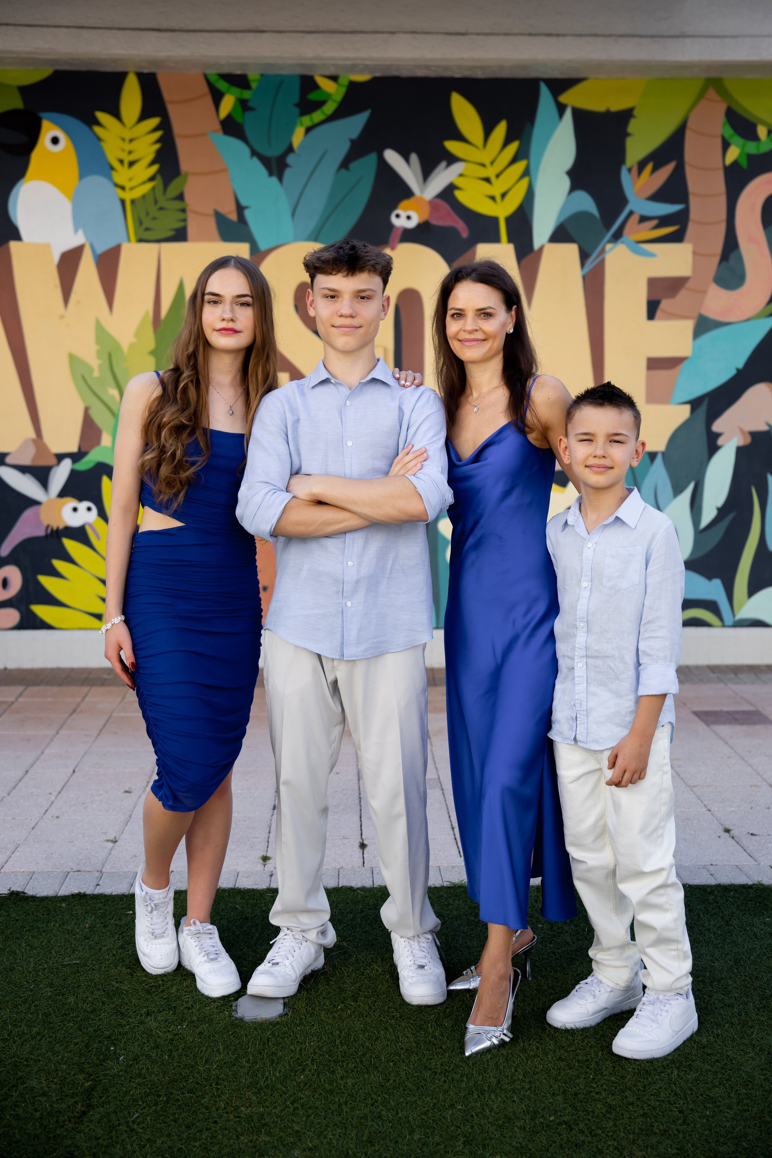 Chic Family Session in the Heart of Aventura. Miami Family and Event Photographer