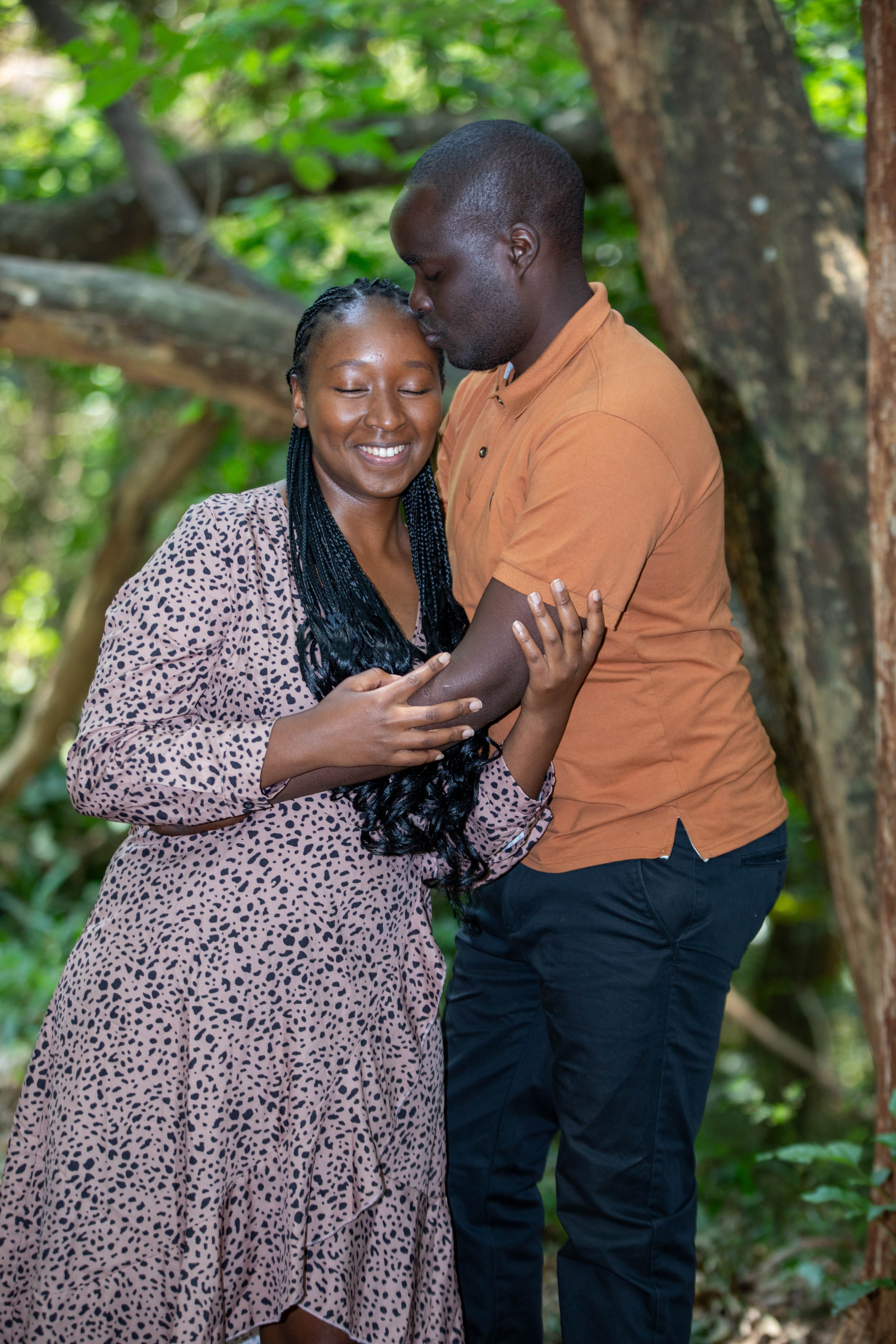 Leslie & Brian. An events, real estate and wedding photographer from Kenya