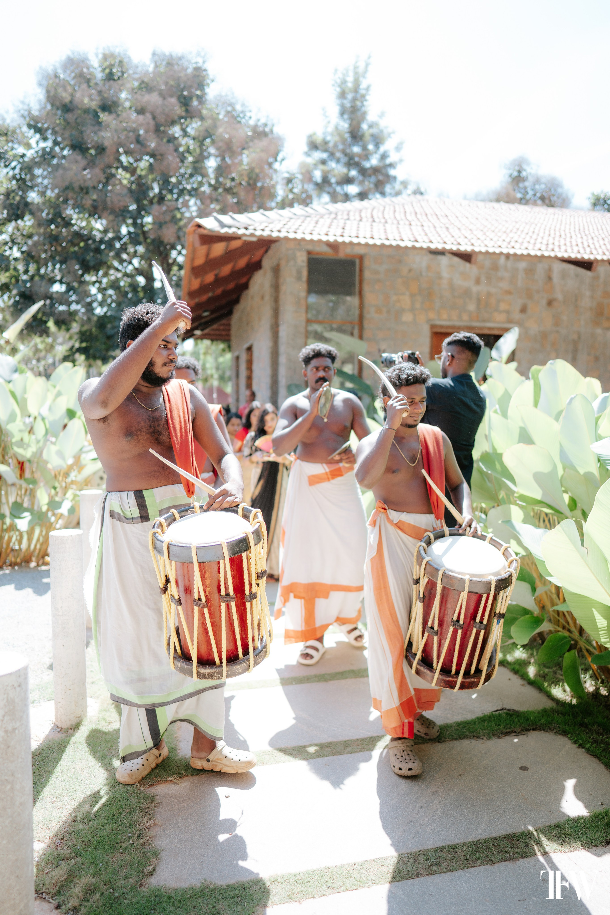 Karunesh & Saumya. Twin Flames Weddings