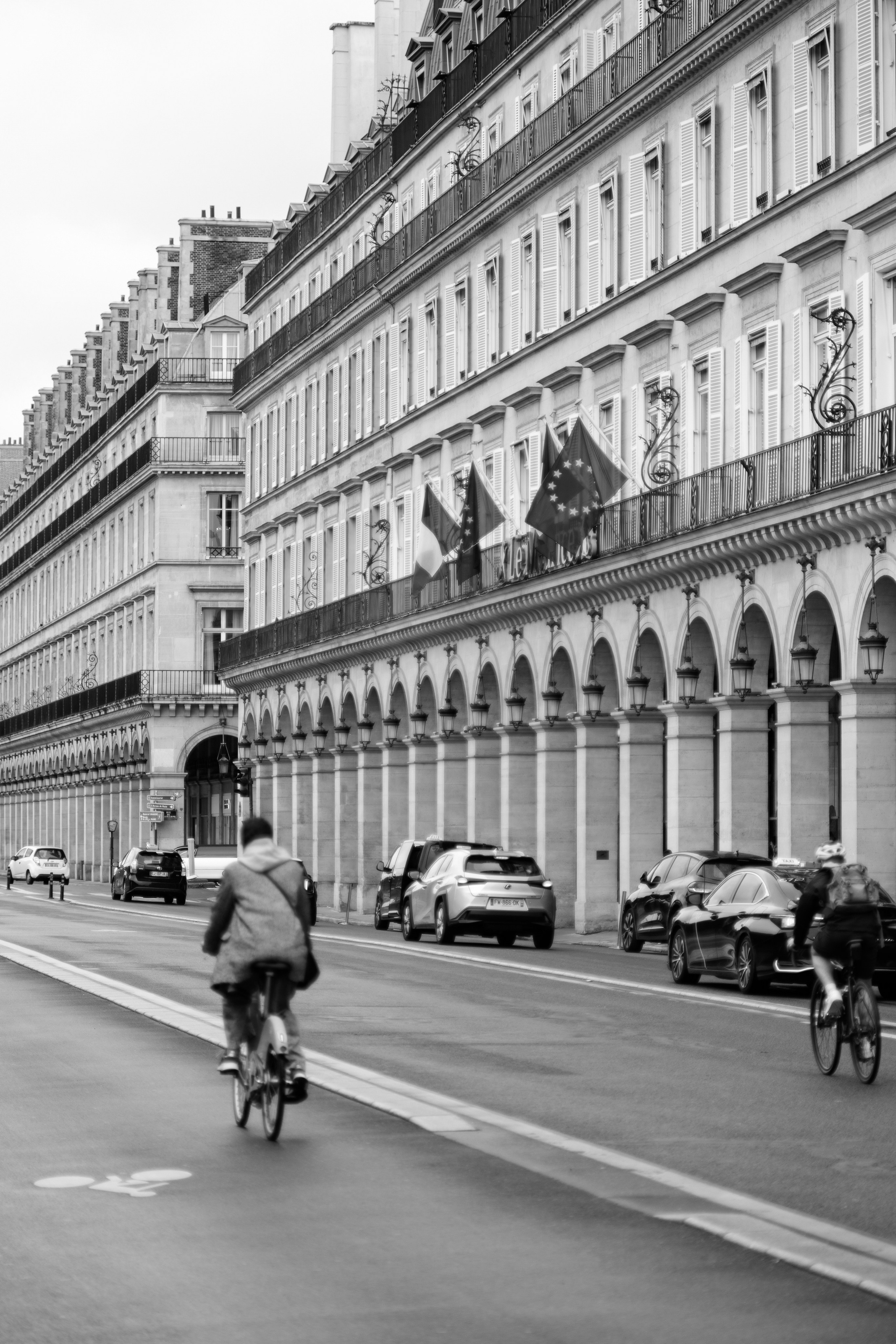 Le Meurice Wedding Paris | Luxury Wedding Photographer Paris. Paris Wedding Photographer