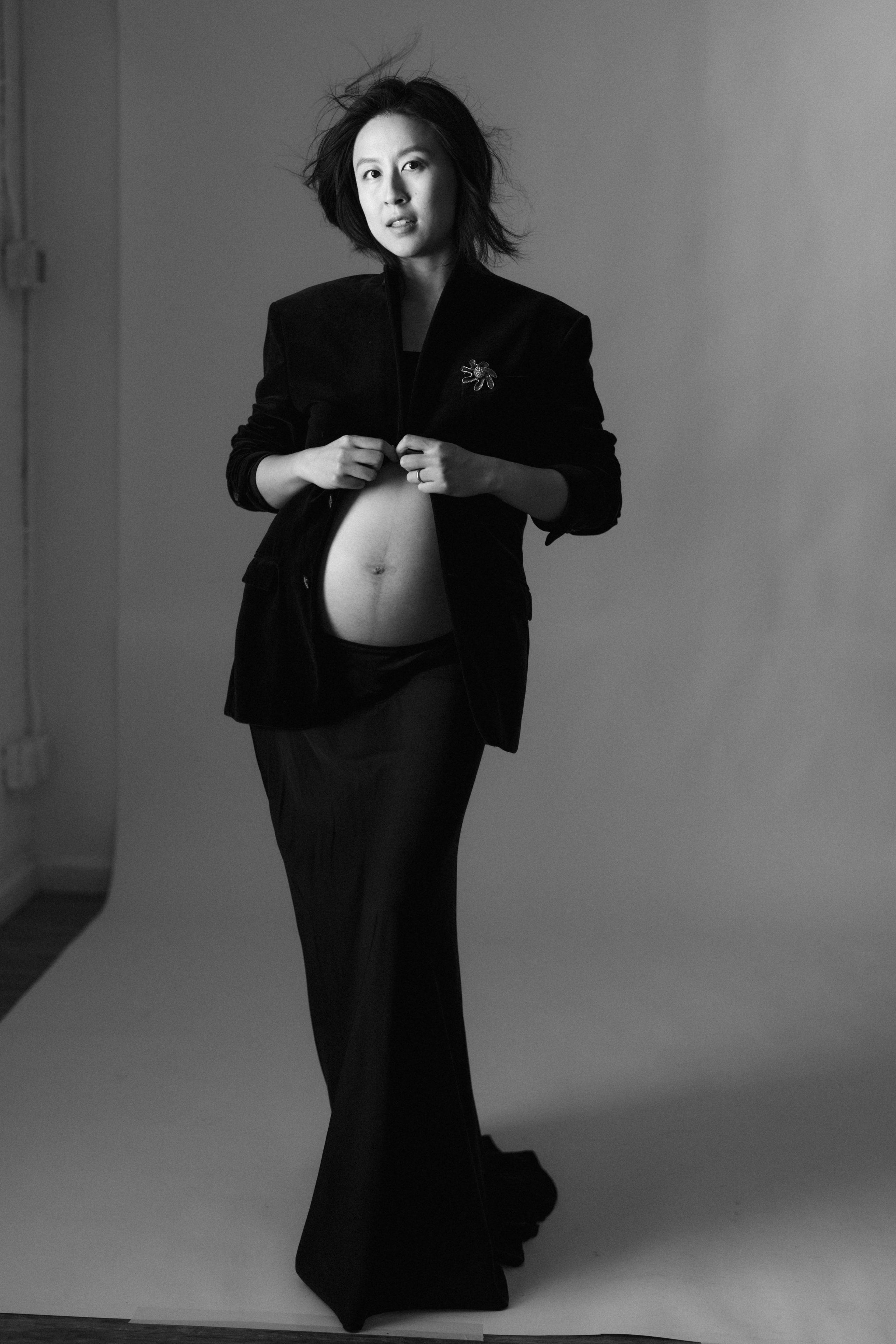 Studio Wardrobe. Modern maternity photographer in Long Island New York