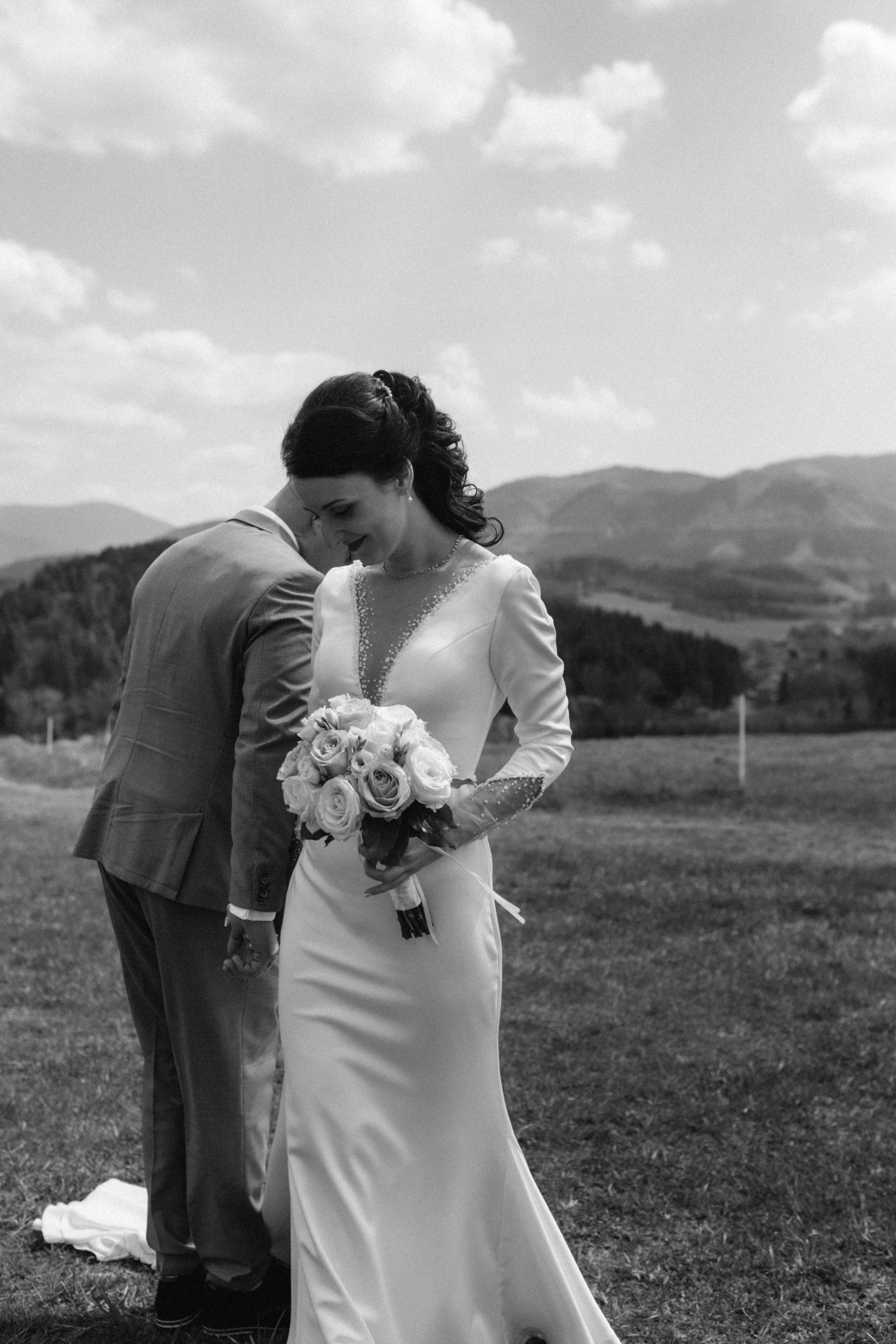 Contacts. Wedding and family photographer in Calgary