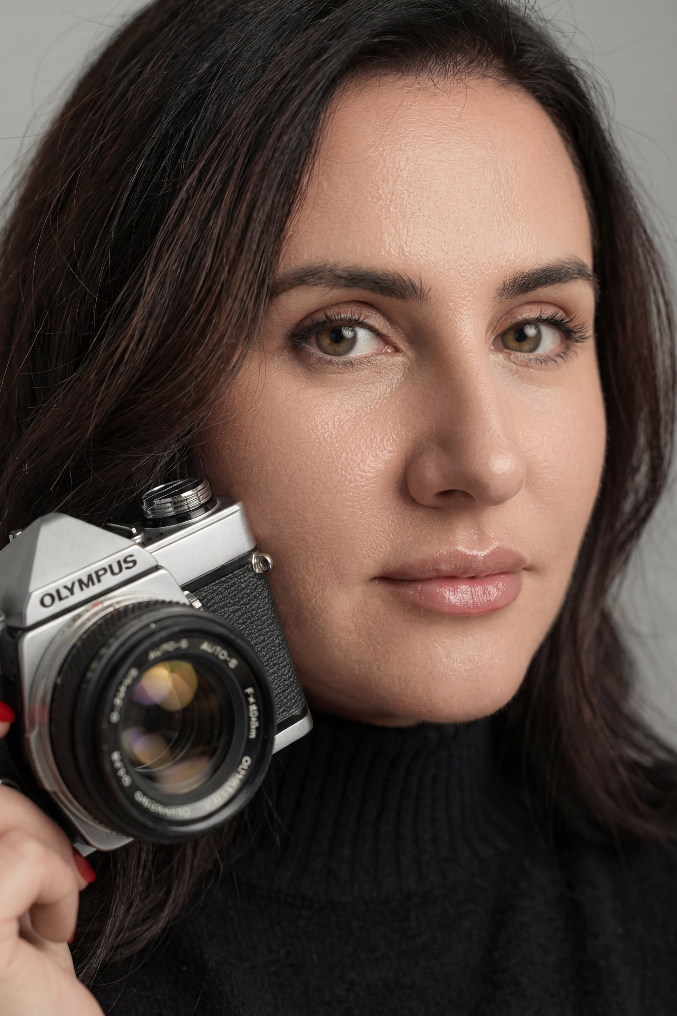 Destination wedding photographer based in Lake Como, Italy, working across Europe, shooting digital and film