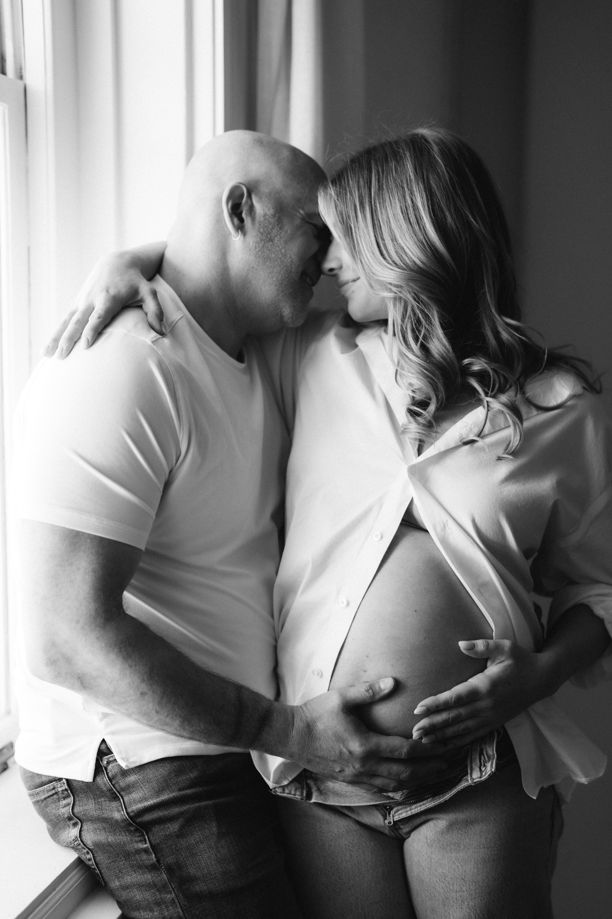 FAQ. Modern maternity photographer in Long Island New York