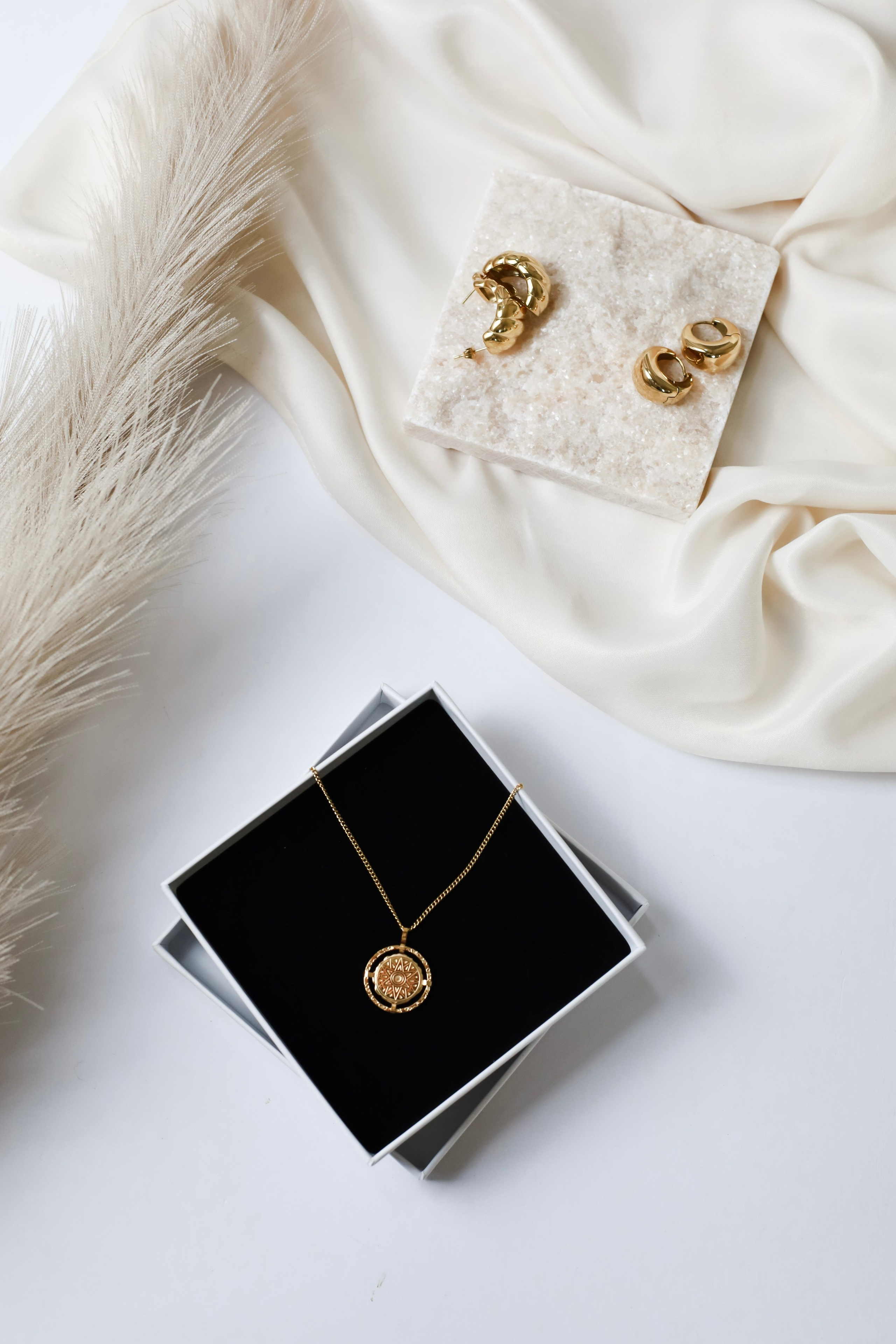 Jewellery photography for brands