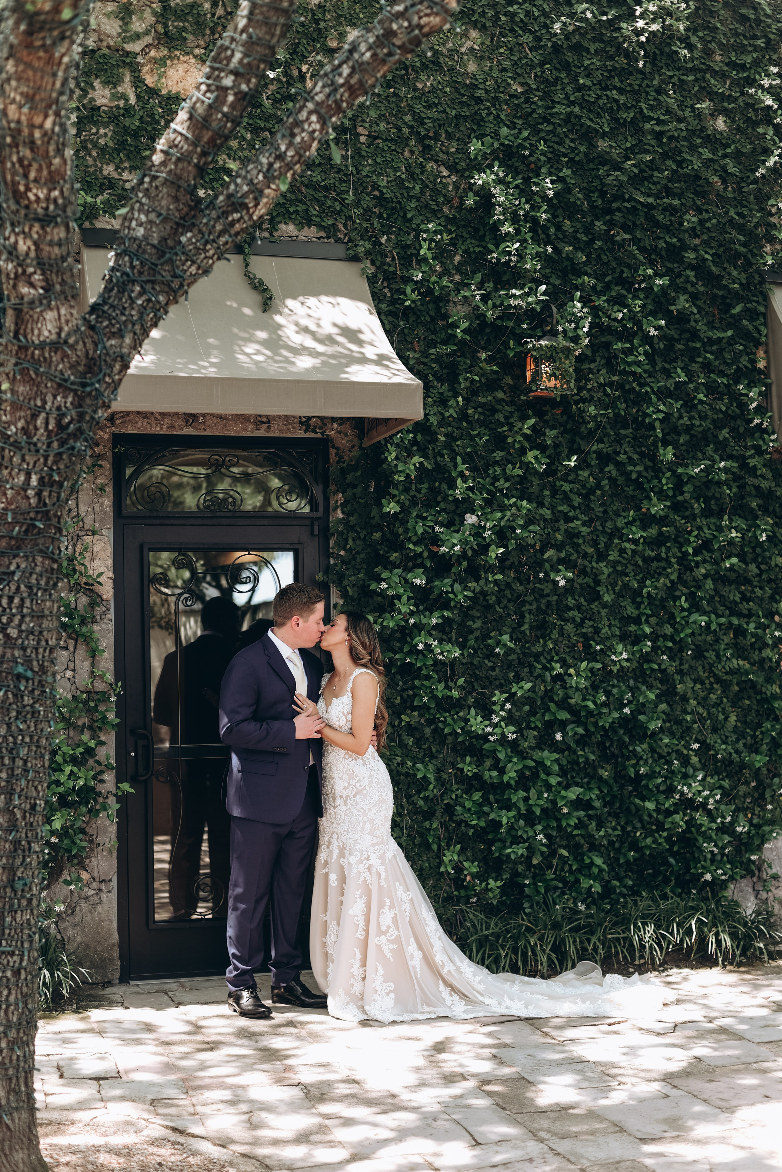 Contact Me. Iryna Yaremchuk | Family & Maternity Photographer in Houston, TX
