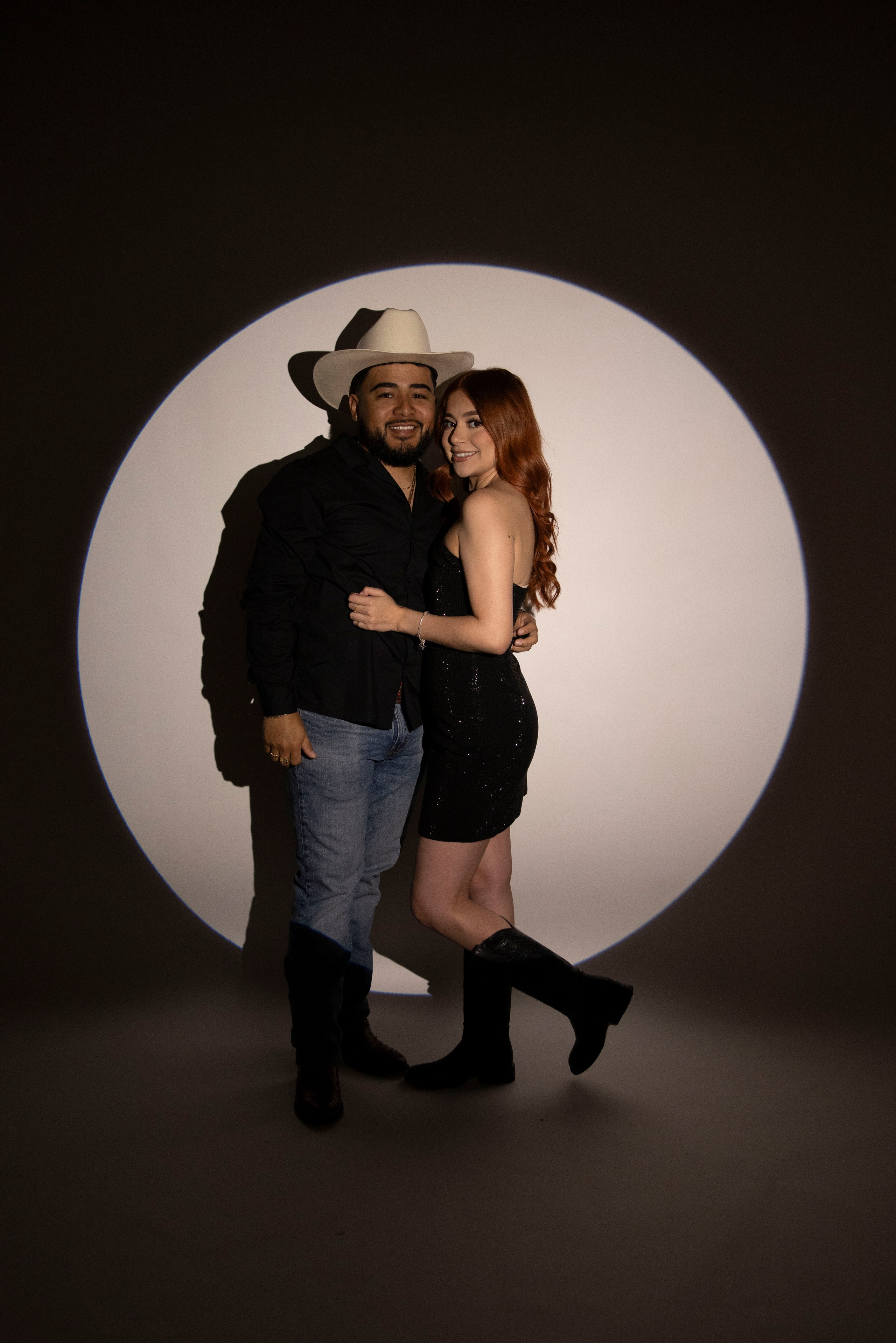 Spotlight. SHOOT IT YOURSELF — SELF PORTRAIT STUDIO IN CHICAGO