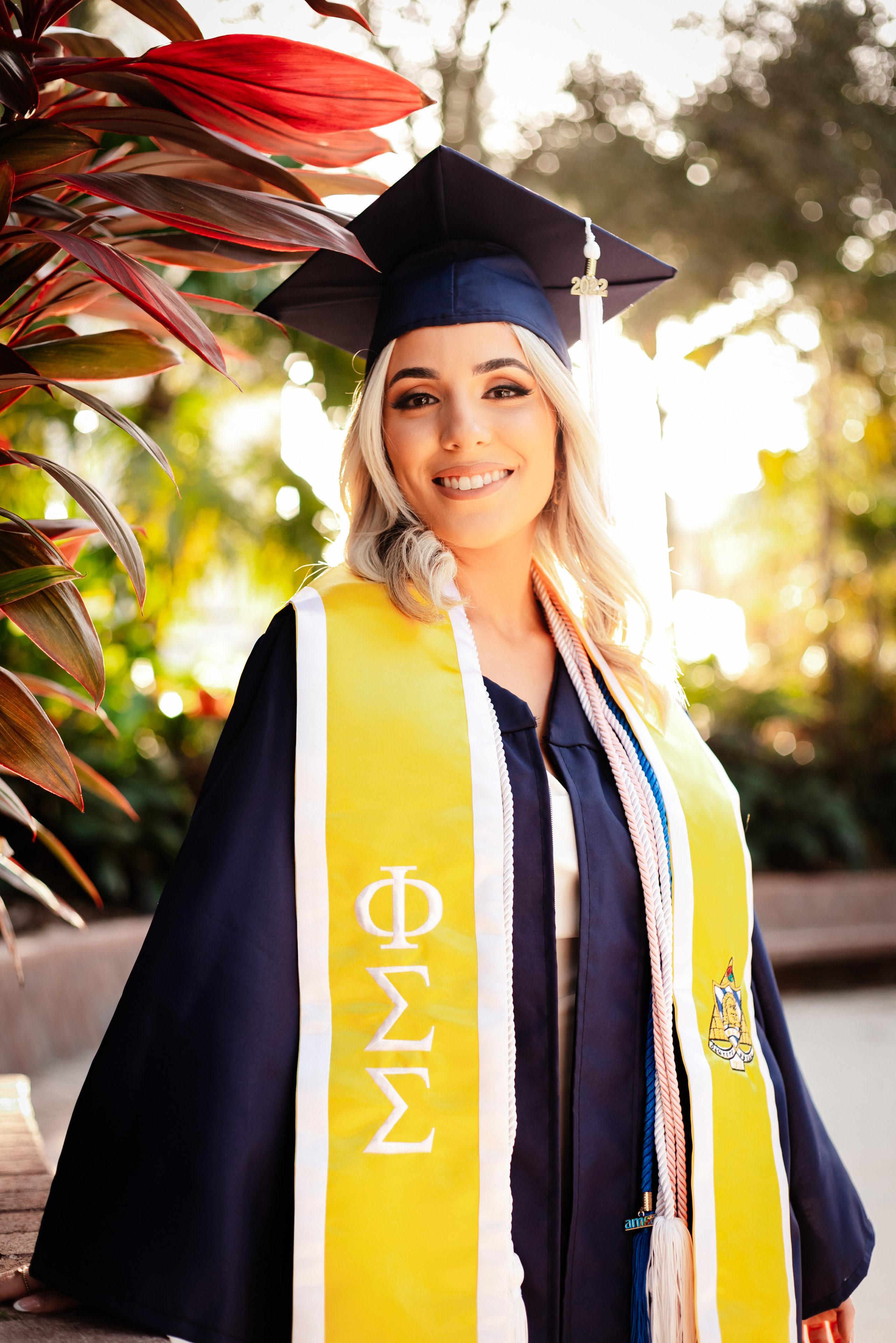 Portrait and graduation photographer Marina Simanava