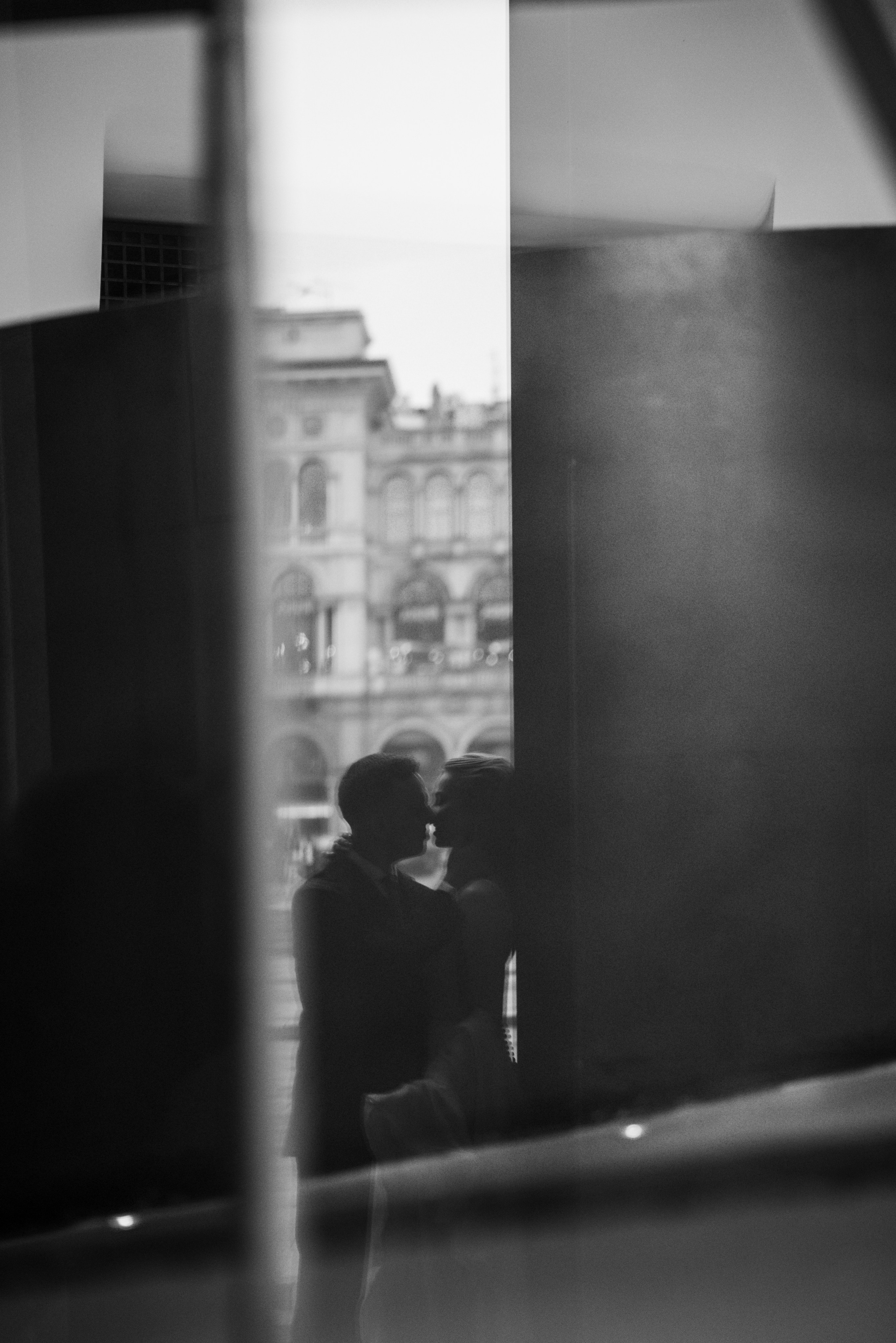 Od stylowych ulic Mediolanu po spokojne brzegi Jeziora Como 🩵. Fotograf Siedlce