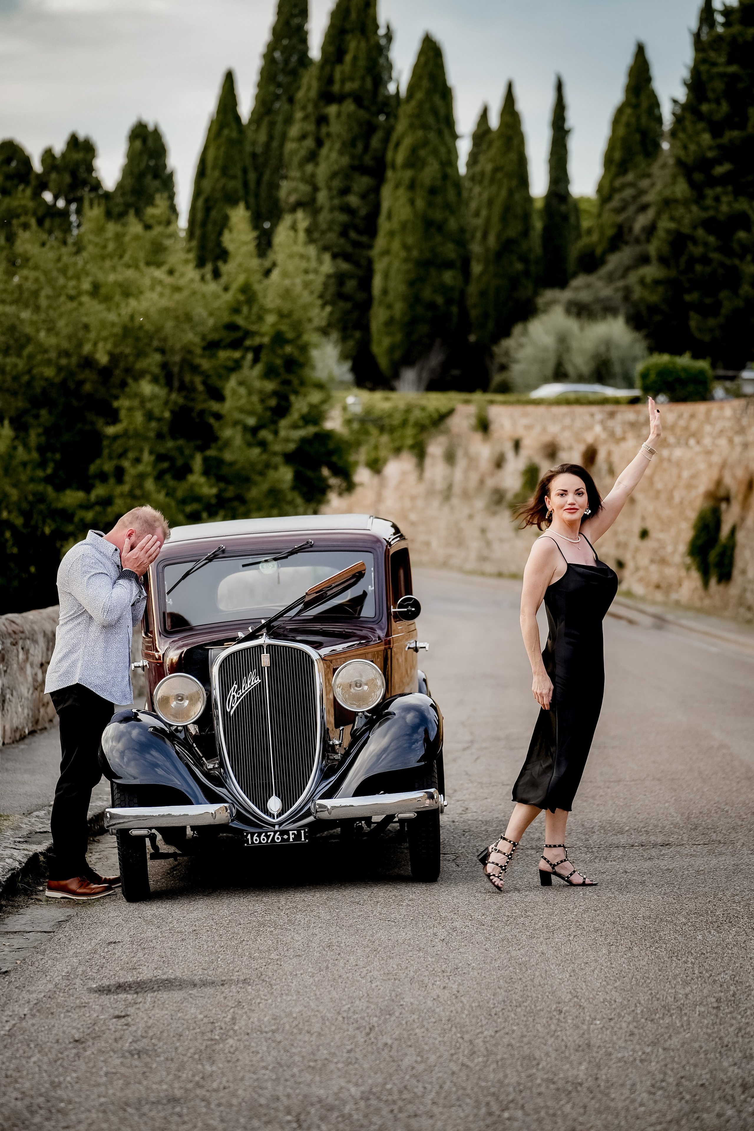 Photoshoot with Retro cars and Fiat500. Photographer in Florence Tuscany