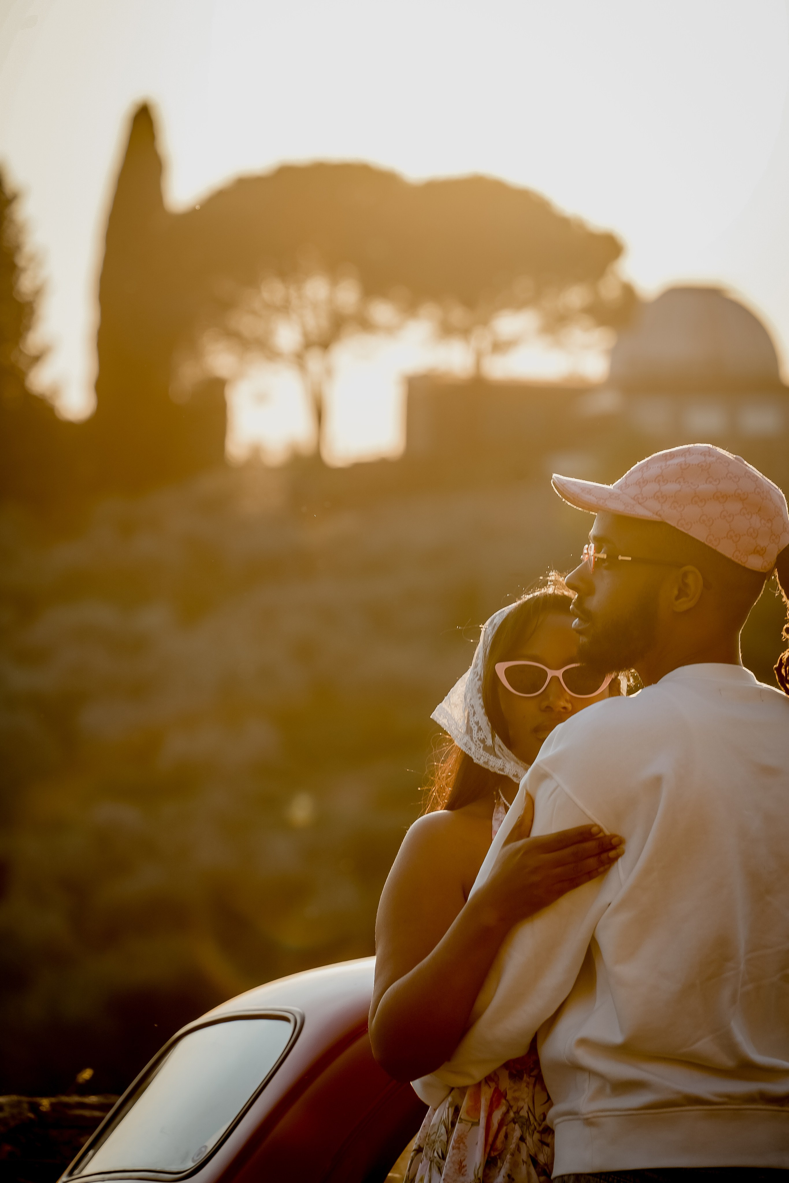 Photoshoot with Fiat 500 & Retro Cars. Wedding Photographer in Italy