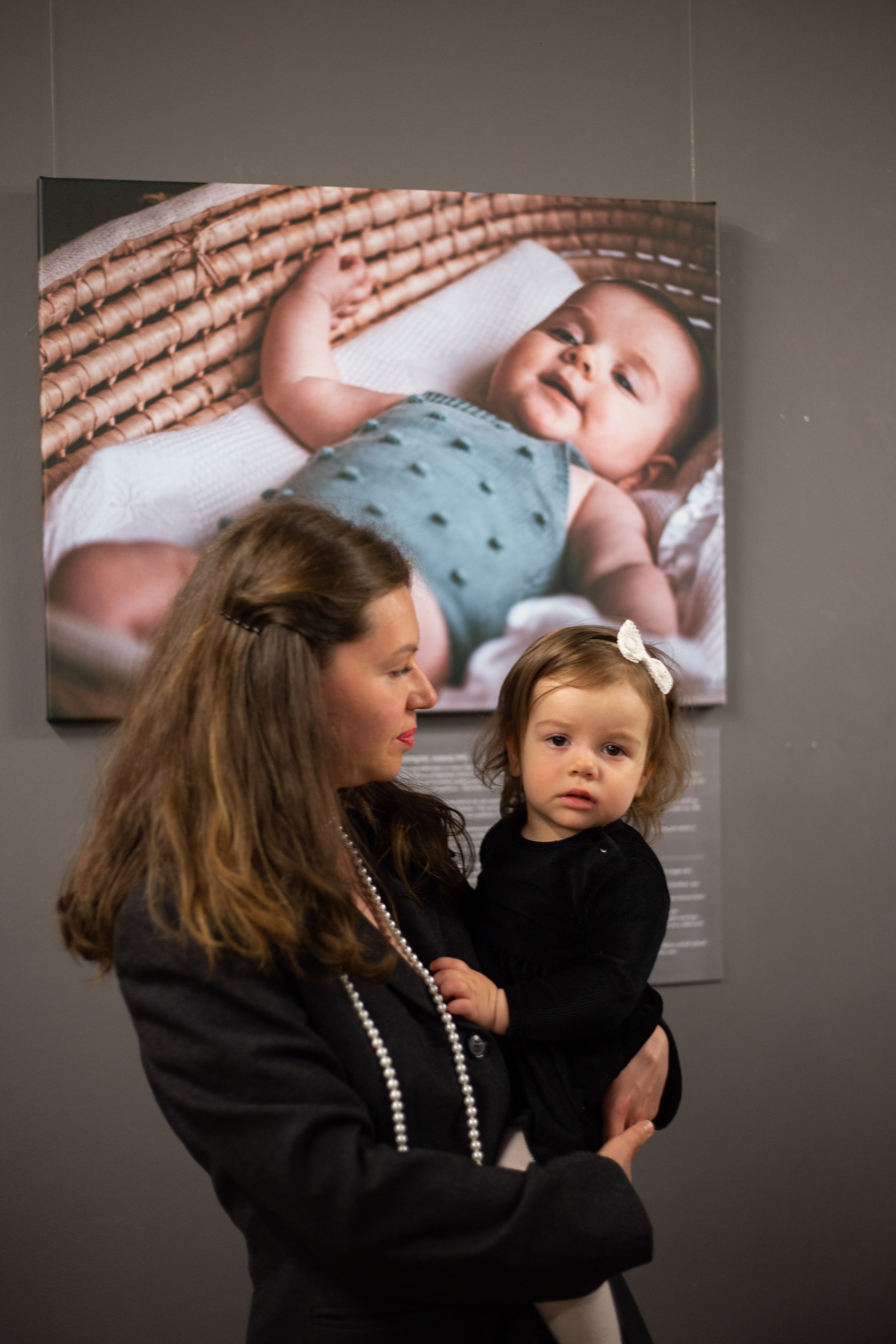 Відкриття фотовиставки Наталії Твердохліб та презентація проекту «Діти України». Наталя Твердохліб - дитячий та сімейний фотограф в Дрездені, Німеччина