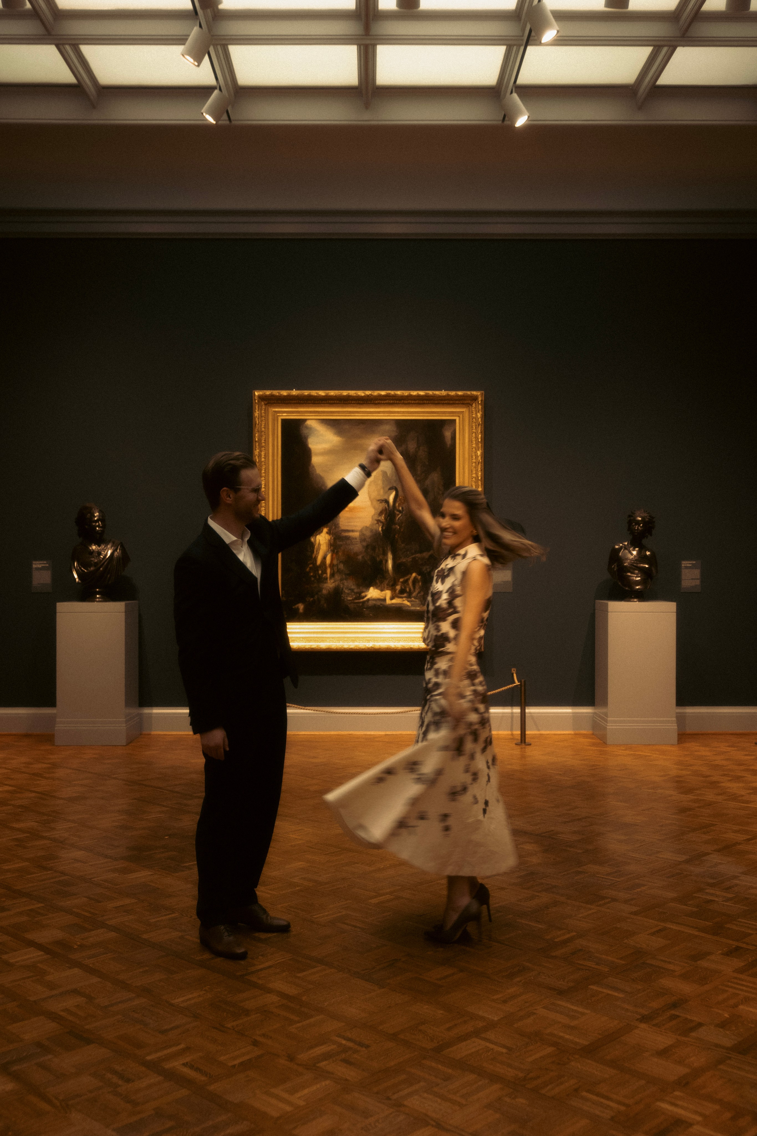 Photography session gift in Chicago that preserves memories forever — meaningful, personal, and beautifully captured.