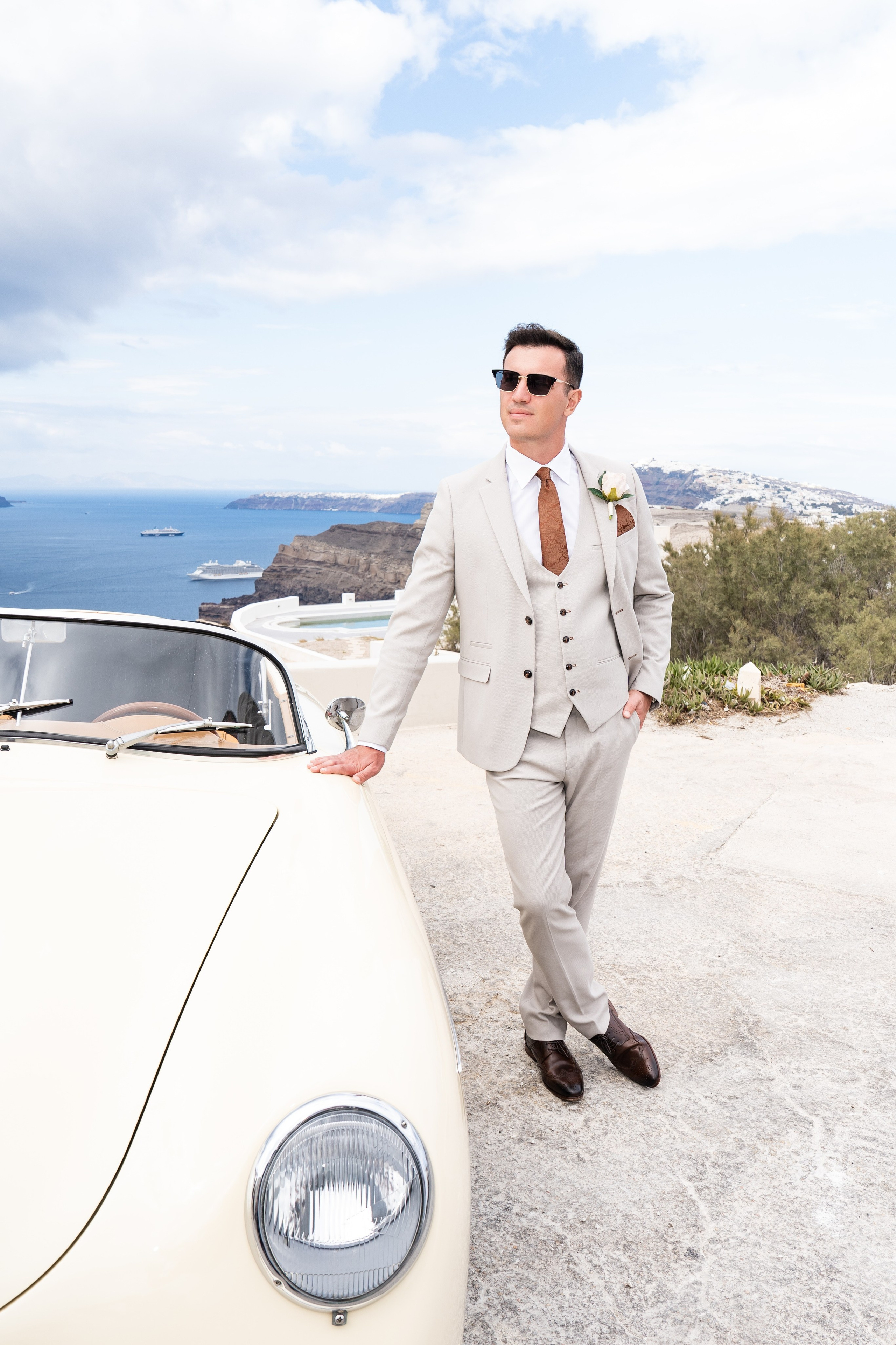 Wedding Car Photoshoot Ideas: Examples in Europe