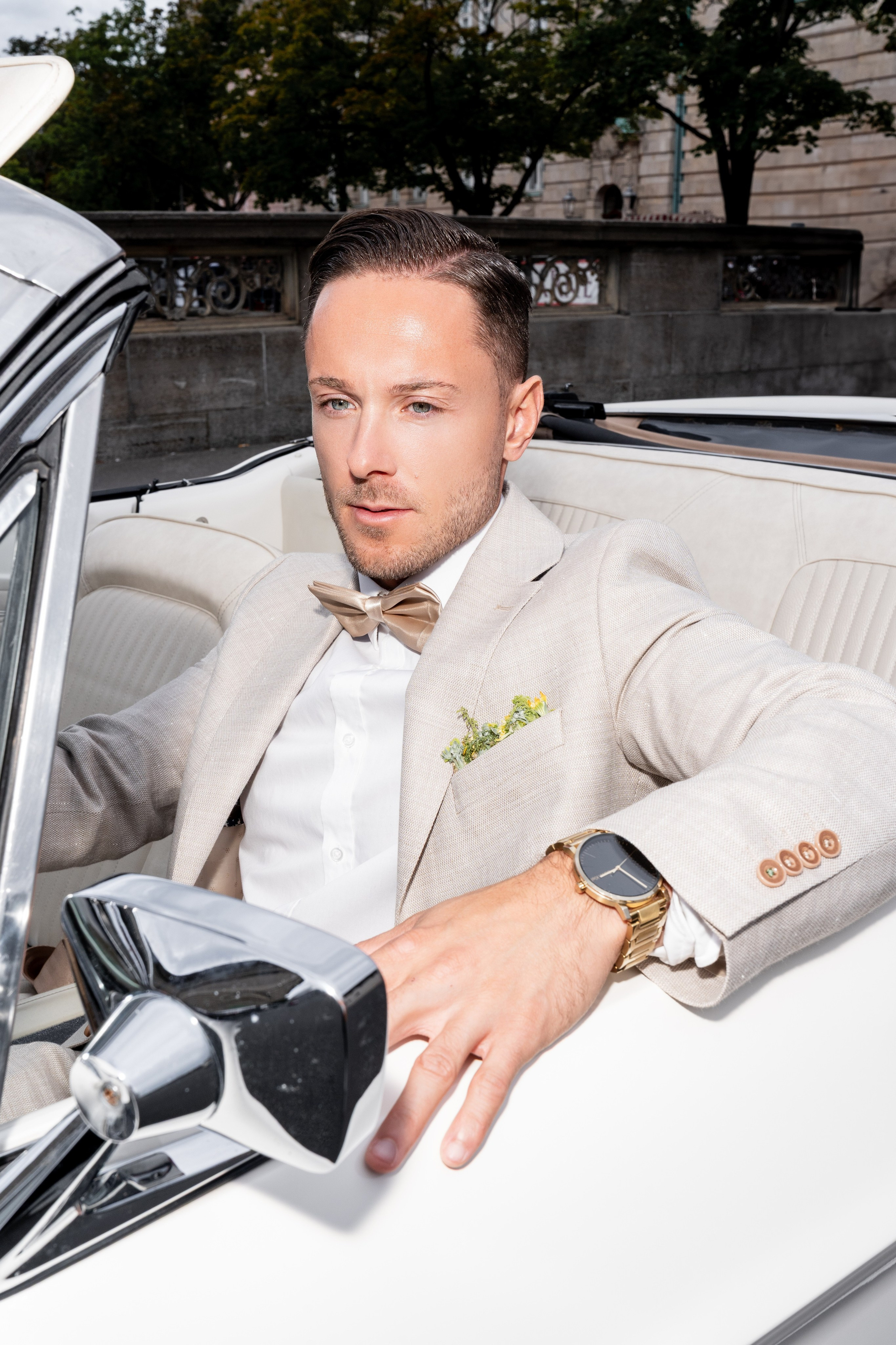 Wedding Car Photoshoot Ideas: Examples in Europe