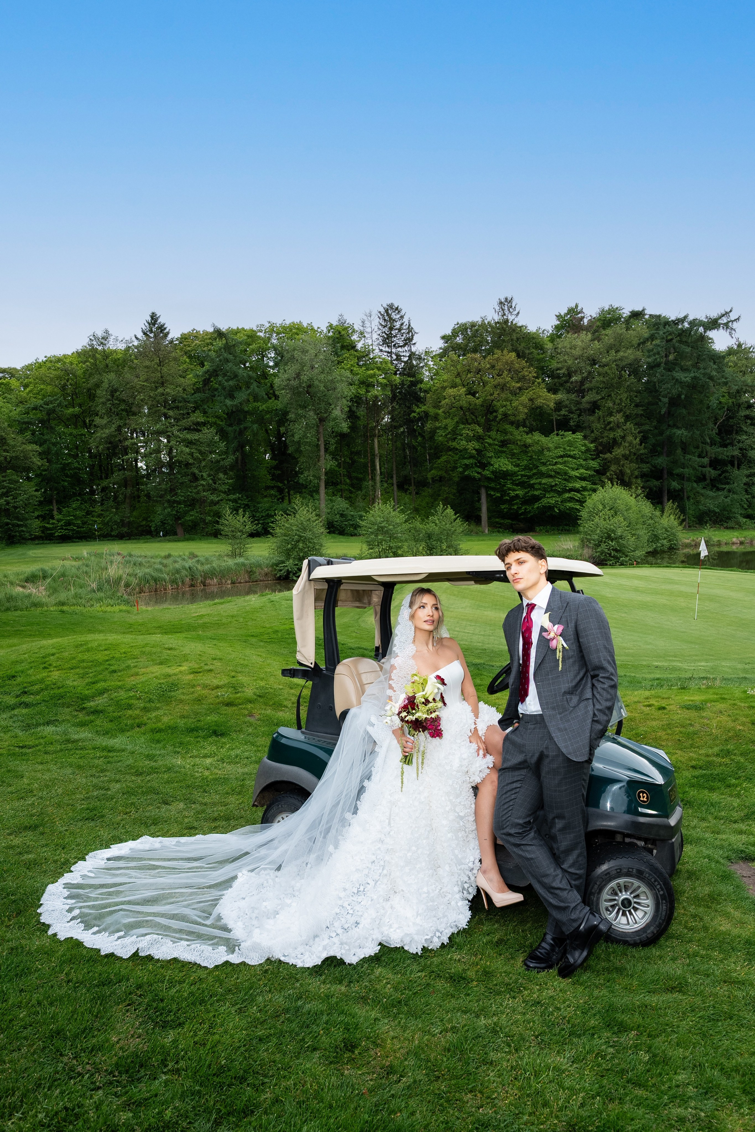 Profesjonalny zespół dwóch fotografów ślubnych w Polsce. SL Wedding Photo: ponadczasowa fotografia ślubna | Wrocław & Europa