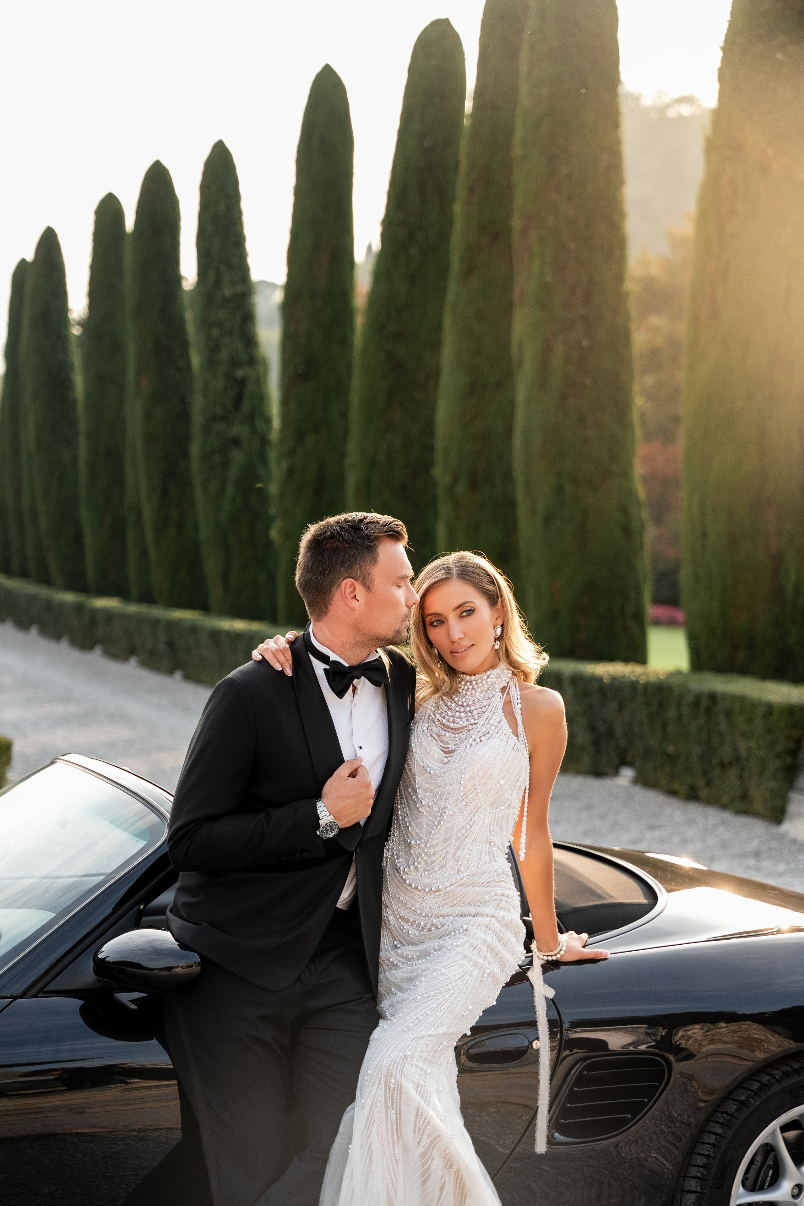 Wedding Car Photoshoot Ideas: Examples in Europe