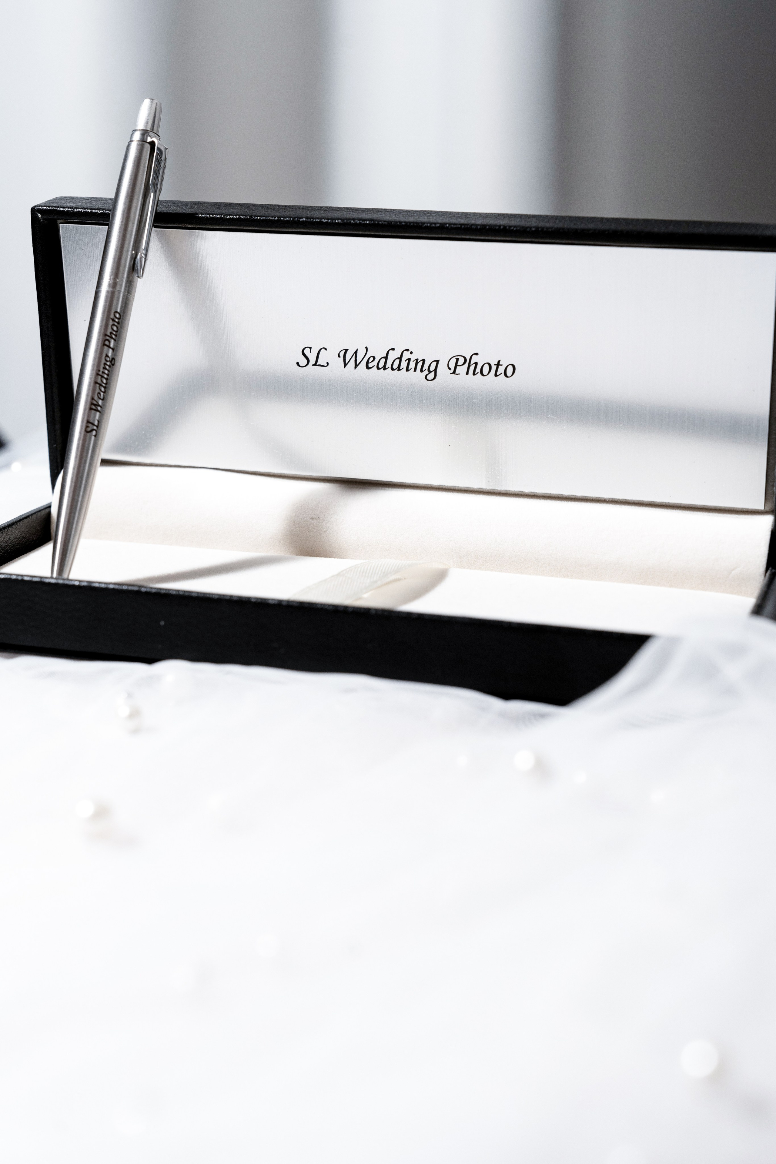 O Nas. SL Wedding Photo: ponadczasowa fotografia ślubna | Wrocław & Europa