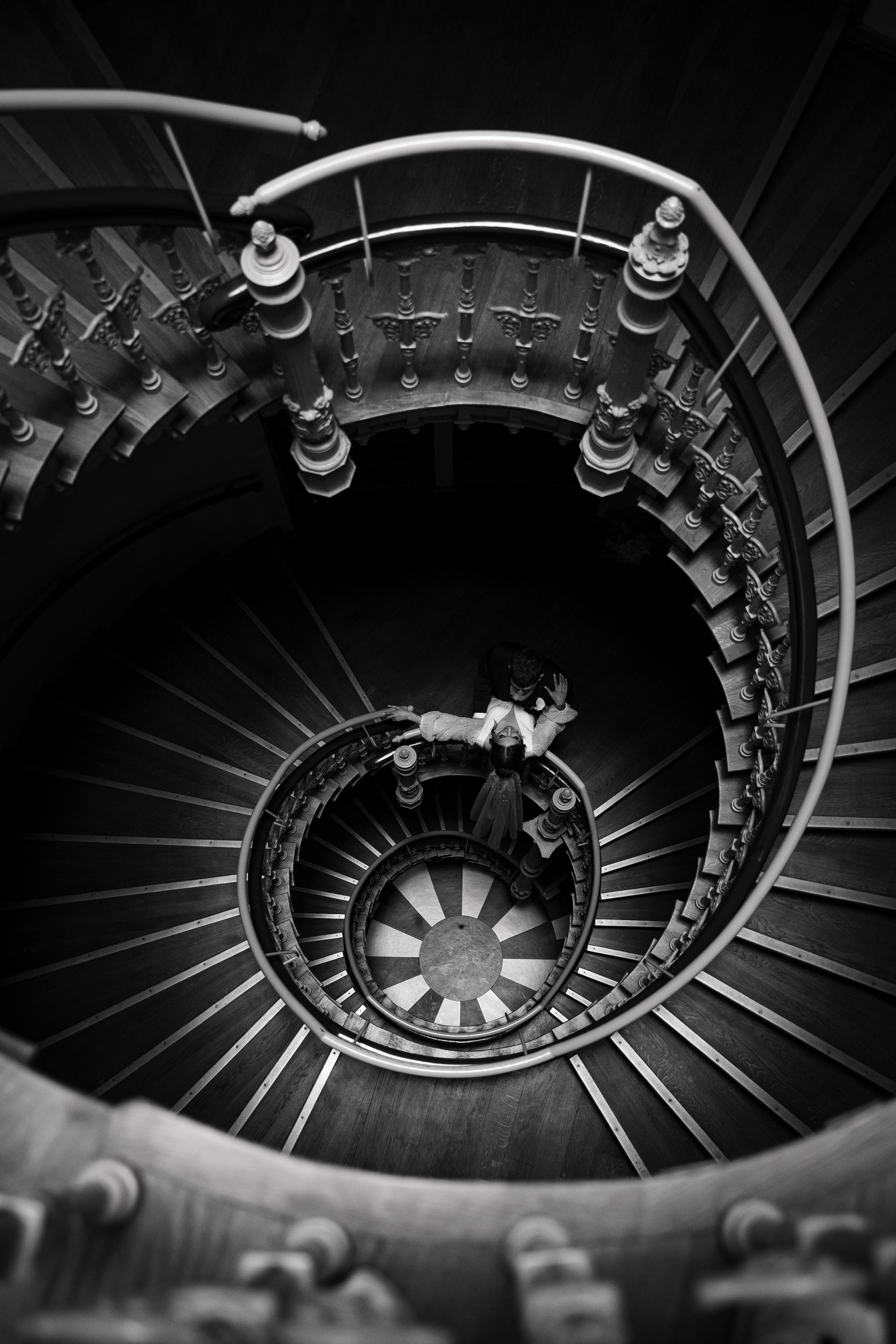 Wroclaw indoor wedding photoshoot