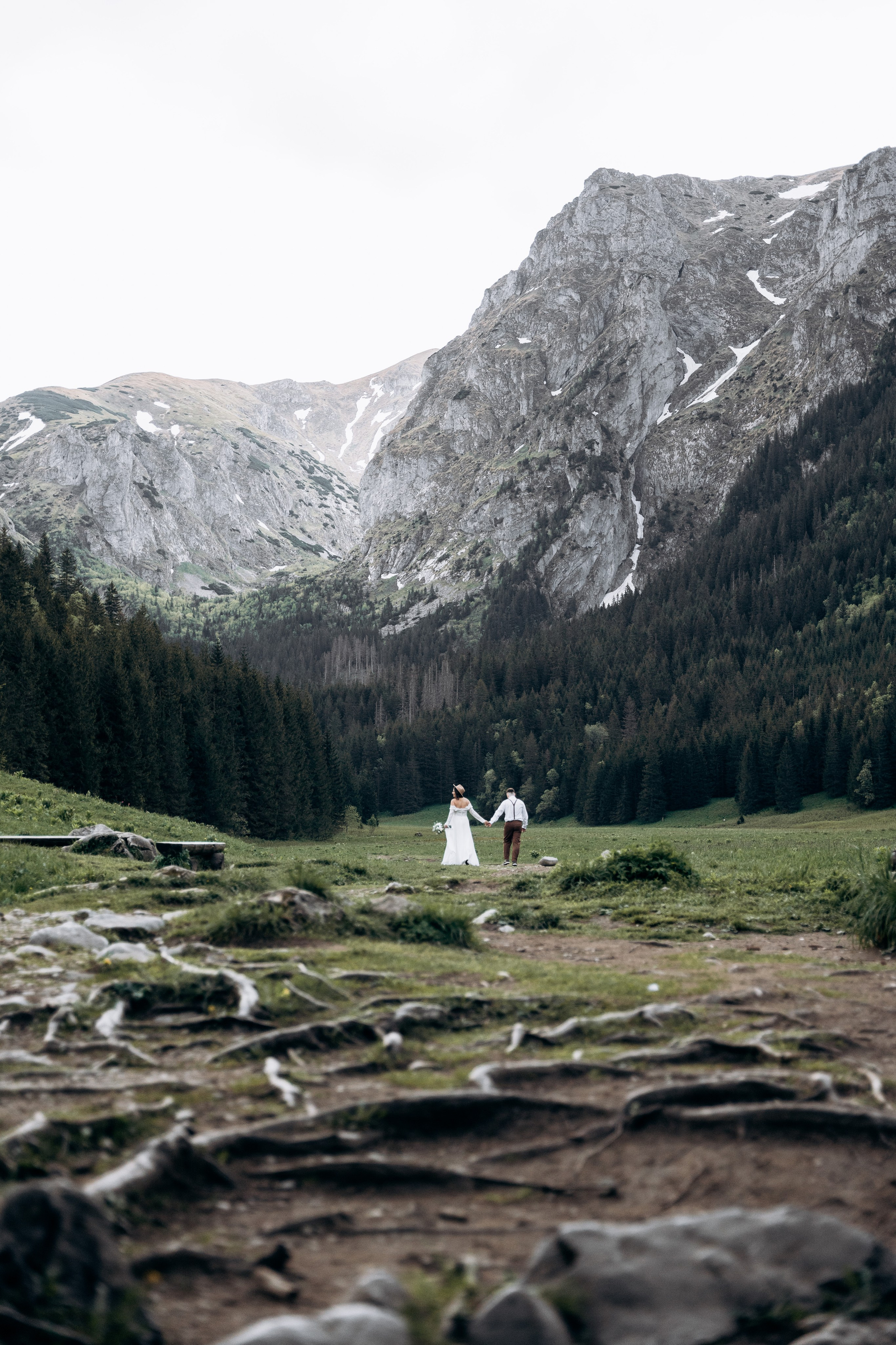 outdoor wedding mountains Poland