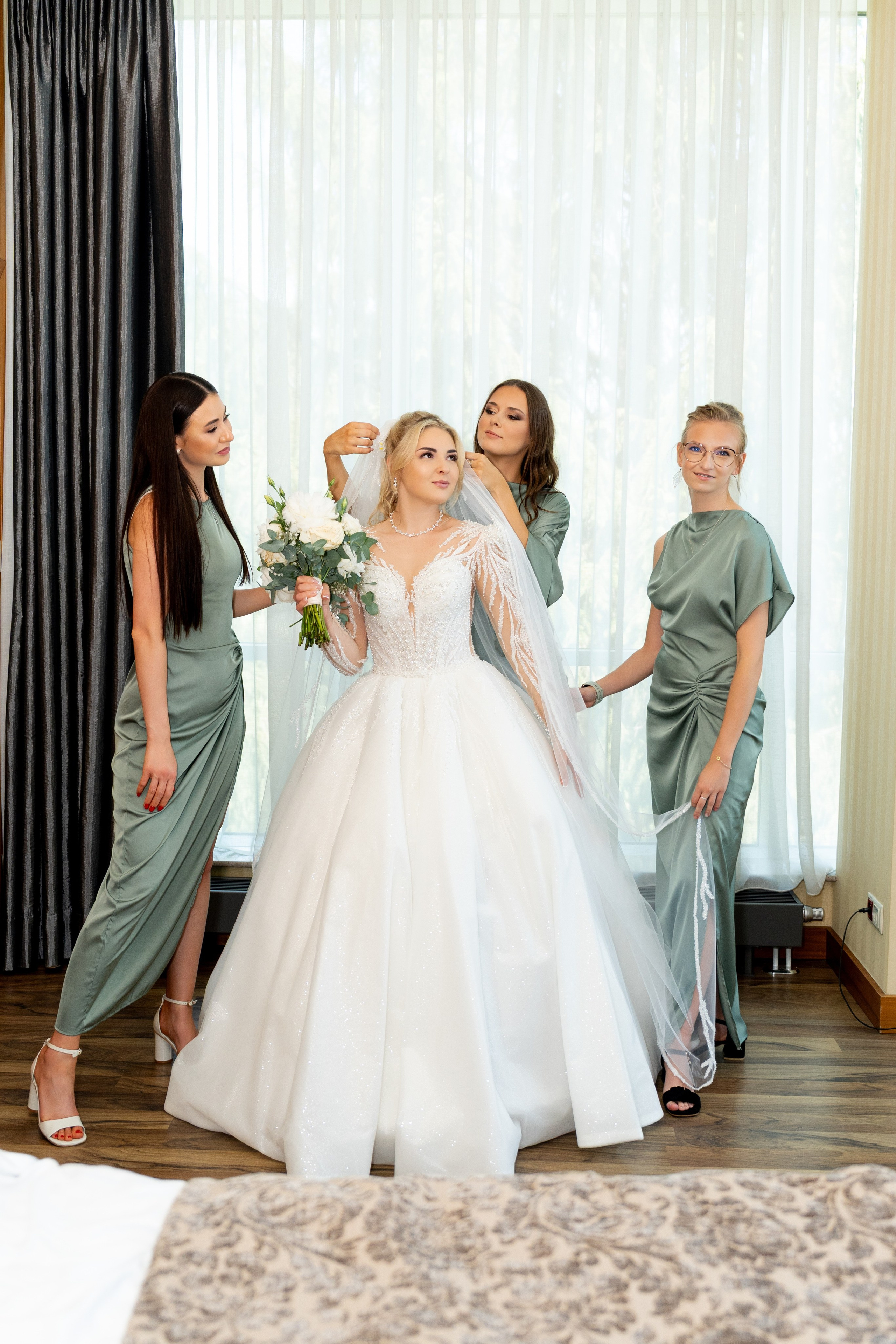 Haston City Hotel Wrocław: fotografia ślubna | Pakiet z 1 fotografem