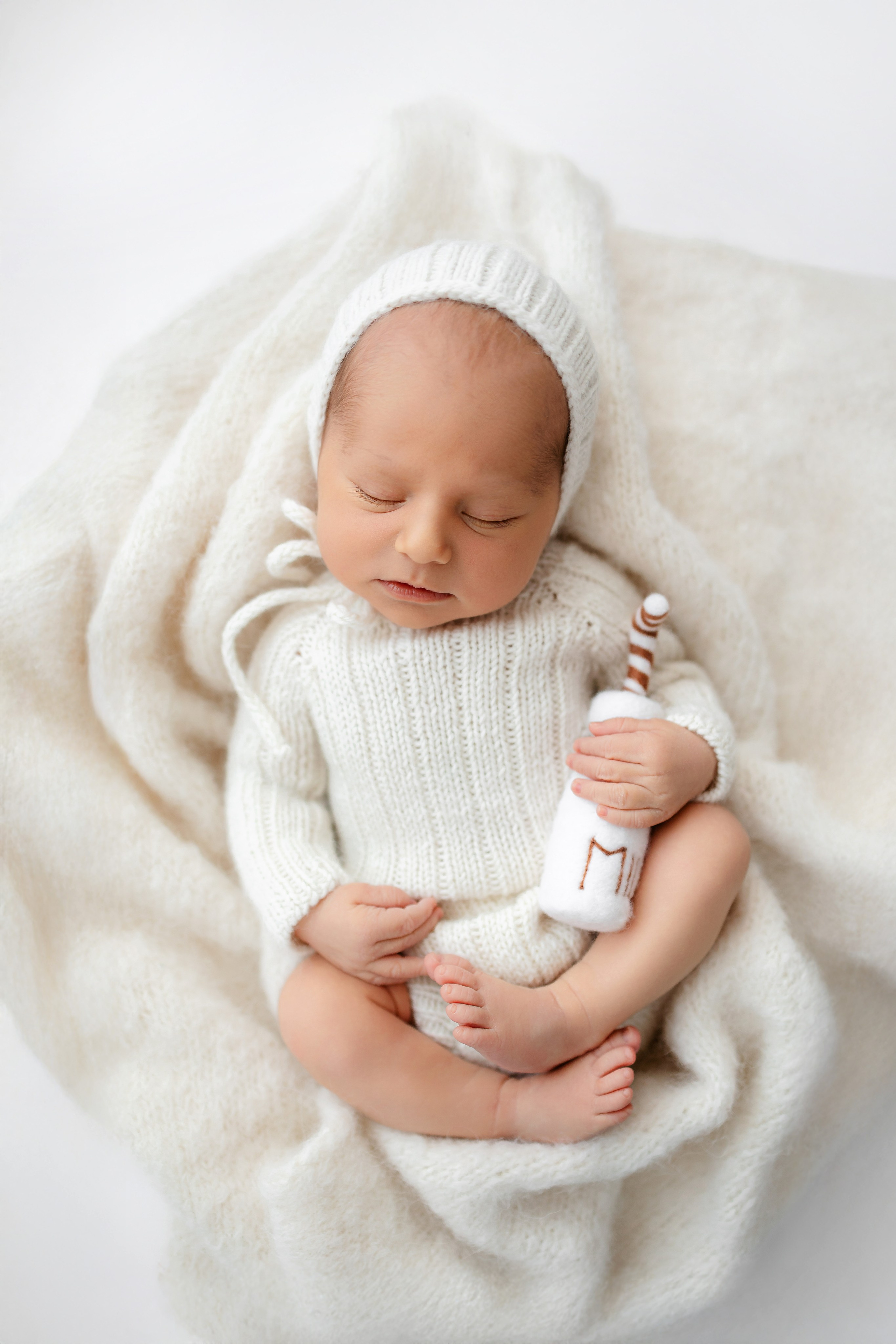 Nou-nascut. Laura Dascalu