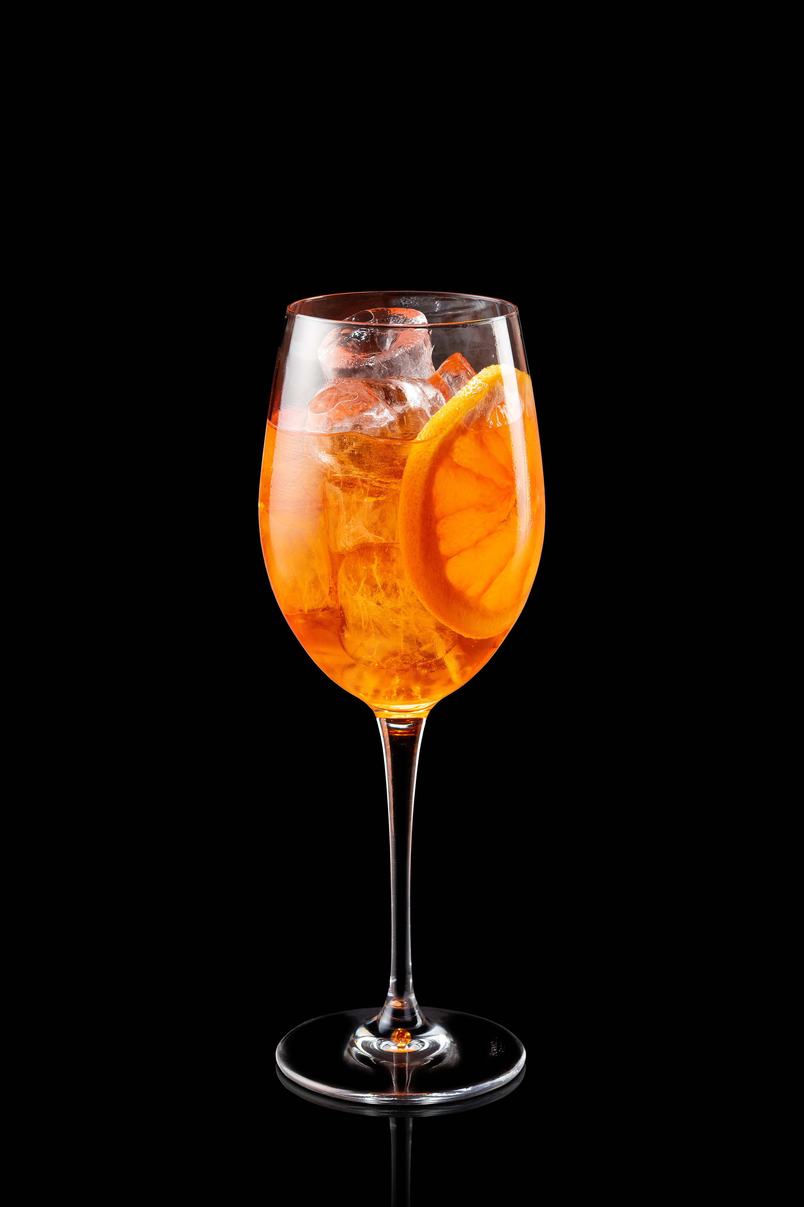 Photo shooting of beverages. Photographer Crete | Portrait Photographer | Evgenios Paopano