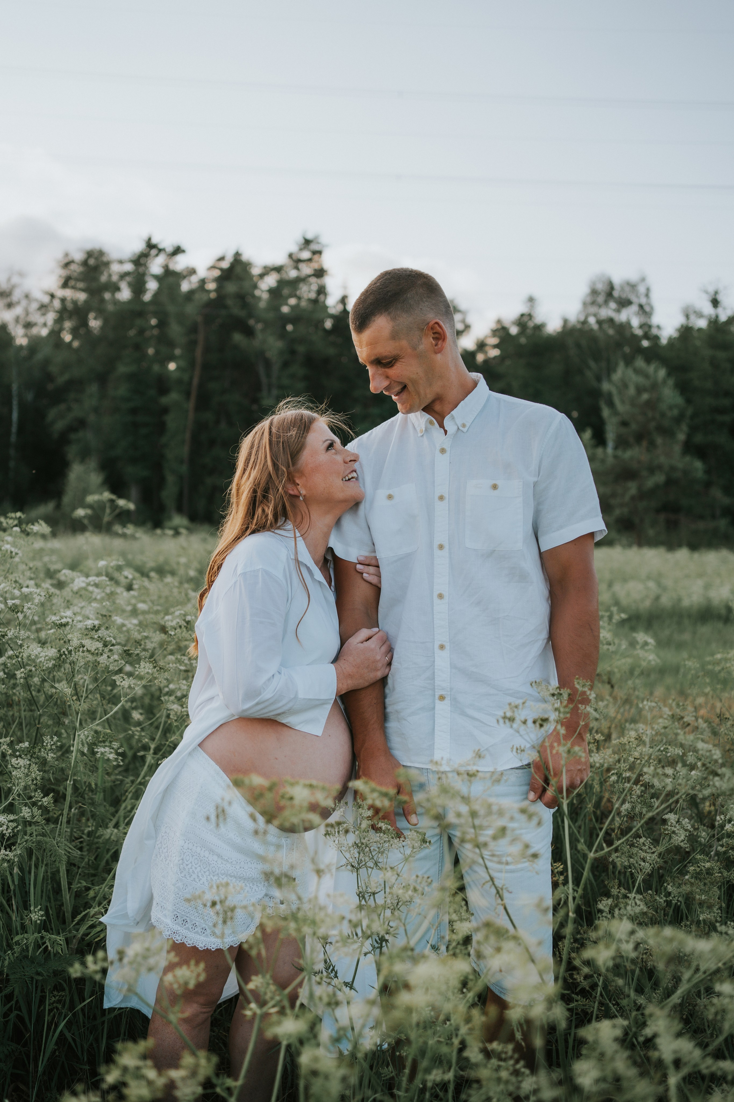 Grūtnieču fotosesija. Sieviešu fotogrāfe Nadja Kraukle