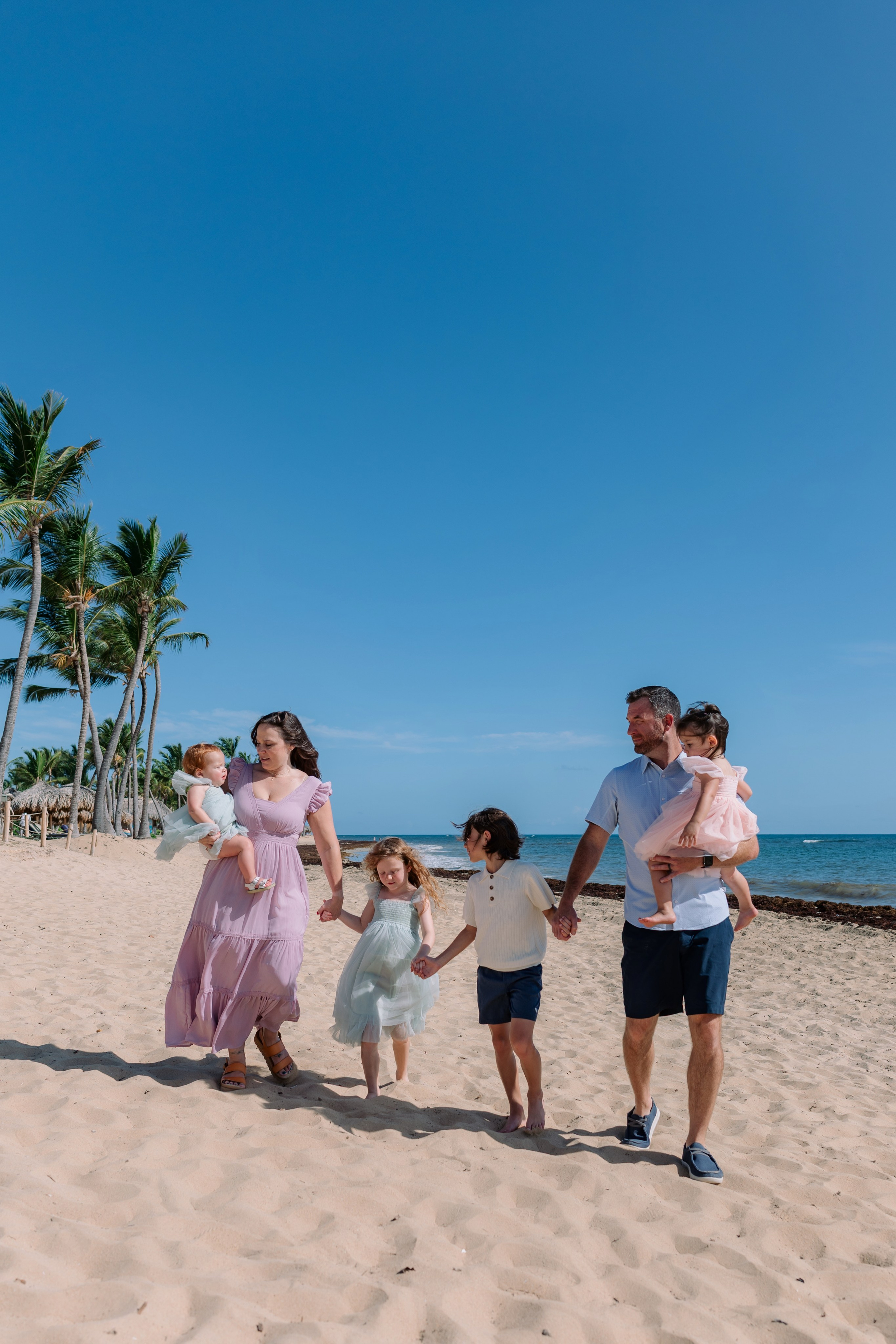 Courtney’s Family Beach Session at Finest Punta Cana. Фотограф в Доминикане | Валико Проскурнин
