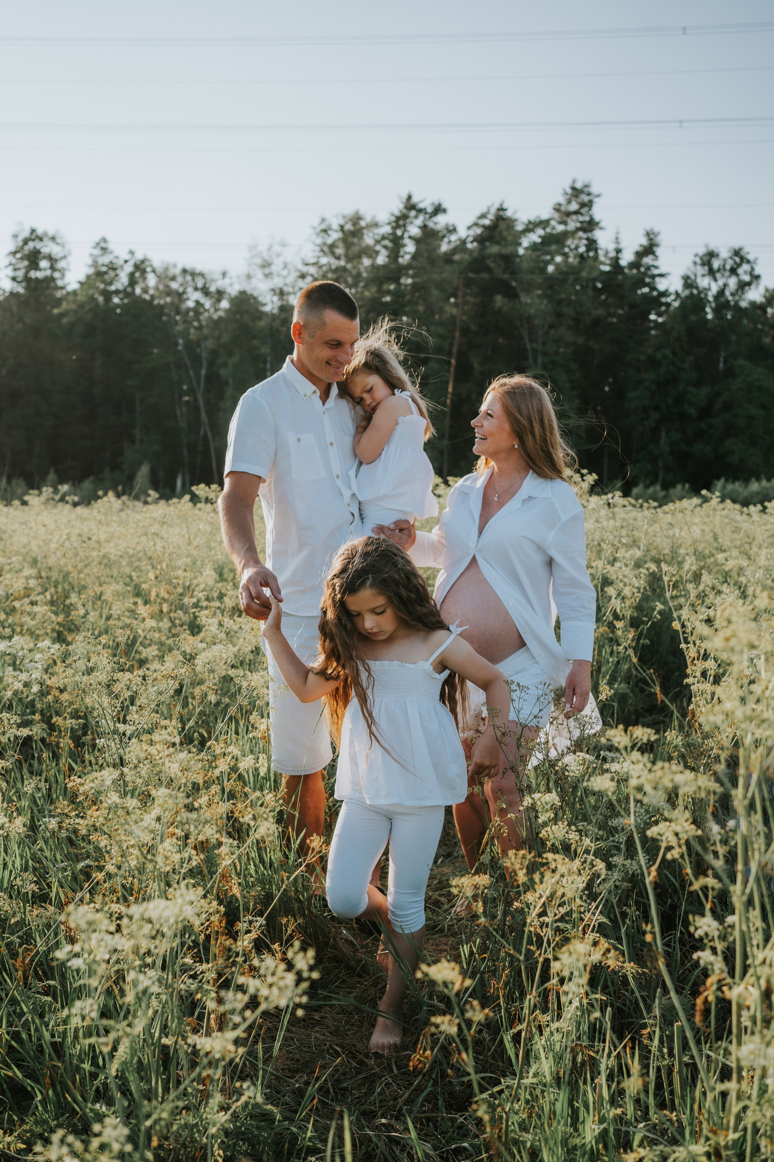 Grūtnieču fotosesija. Sieviešu fotogrāfe Nadja Kraukle