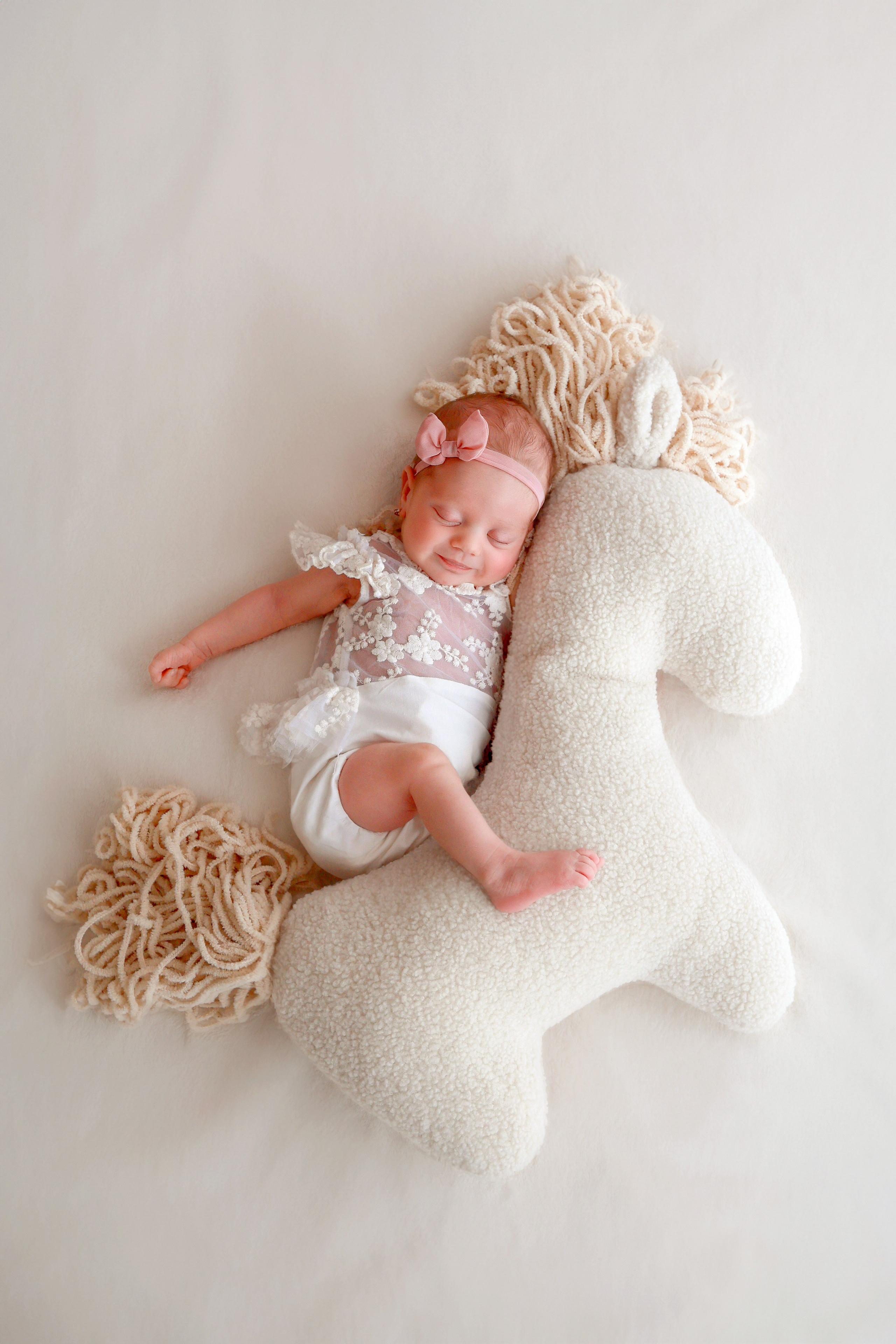 Newborn. Daria Dmitrieva Newborn Photographer in Serbia