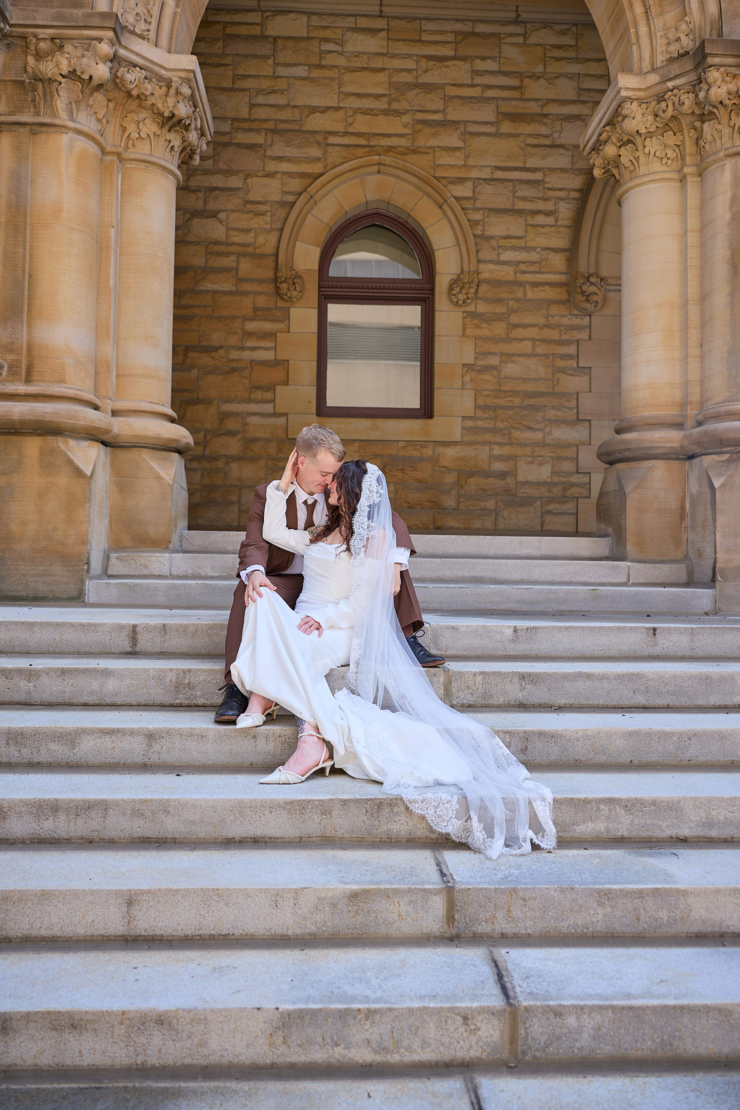 A Mini Wedding in Downtown Columbus. Kovyphoto