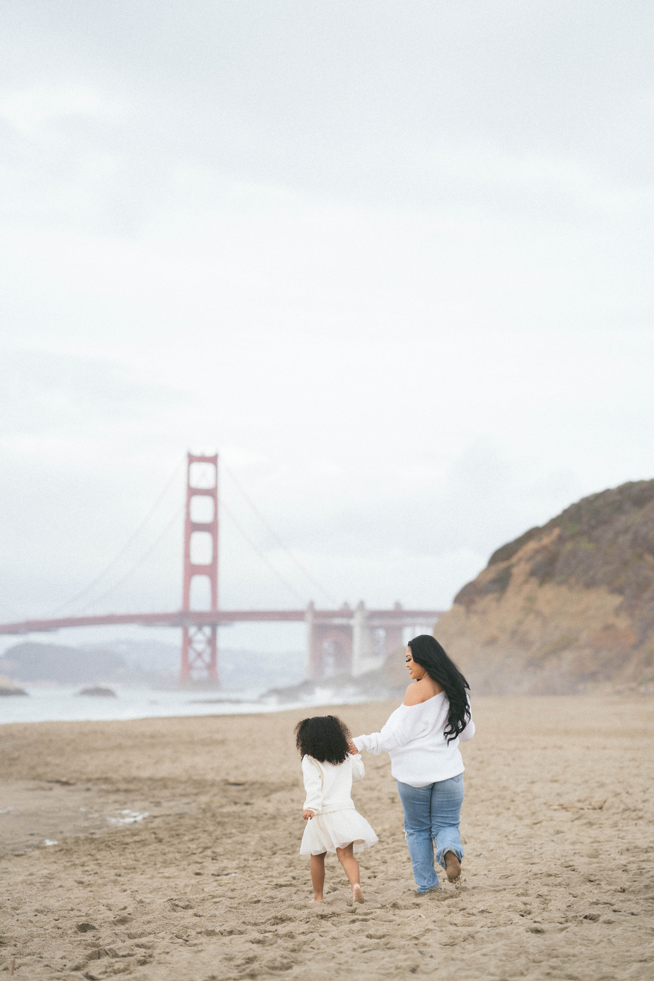 Contact. Chomoev Photography