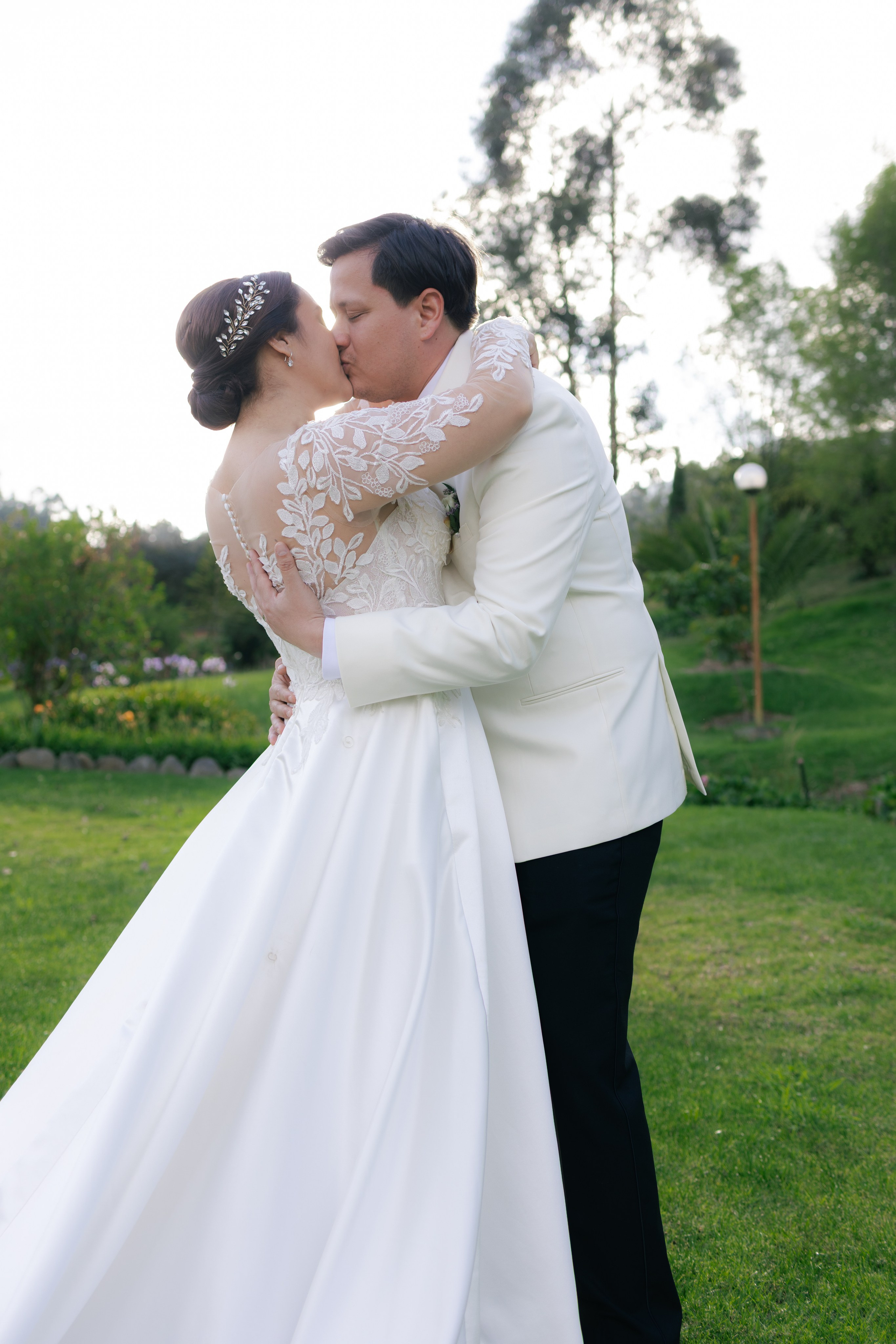 Fotografía y Video para bodas en la ciudad de Cuenca, Ecuador. Fotografía y video para bodas y  Familiares en Cuenca - Ecuador, Alex Coello