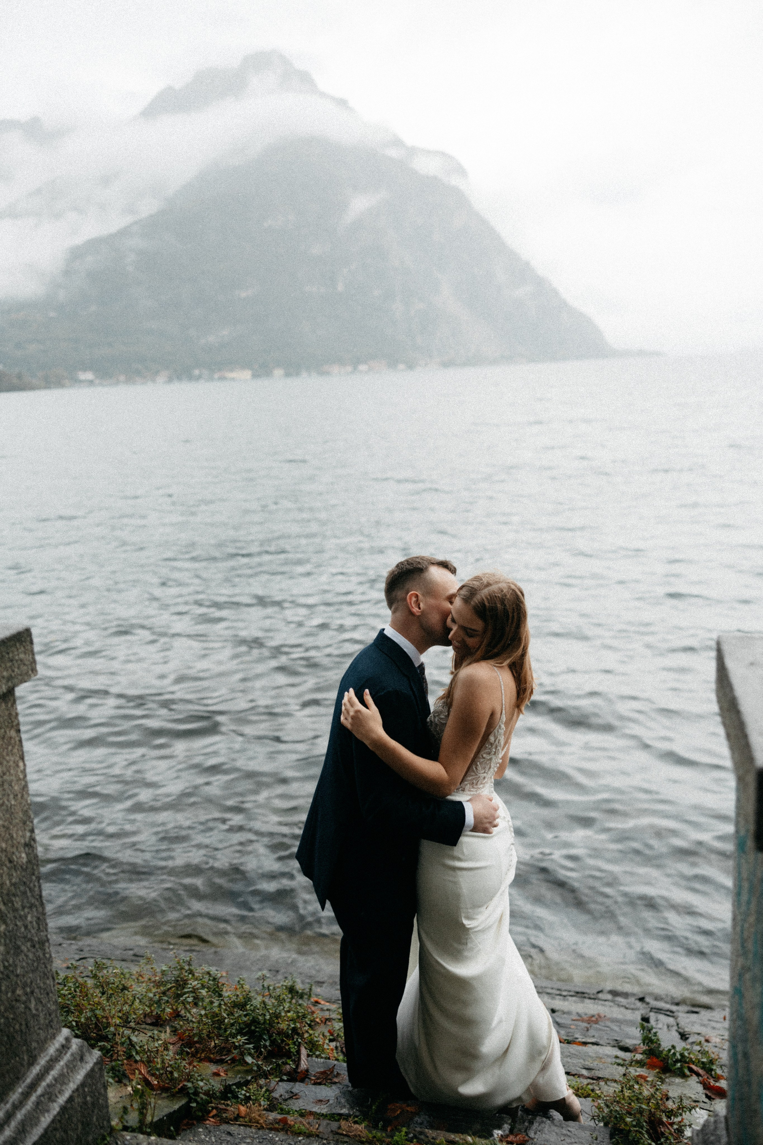 Od stylowych ulic Mediolanu po spokojne brzegi Jeziora Como 🩵. Fotograf Siedlce