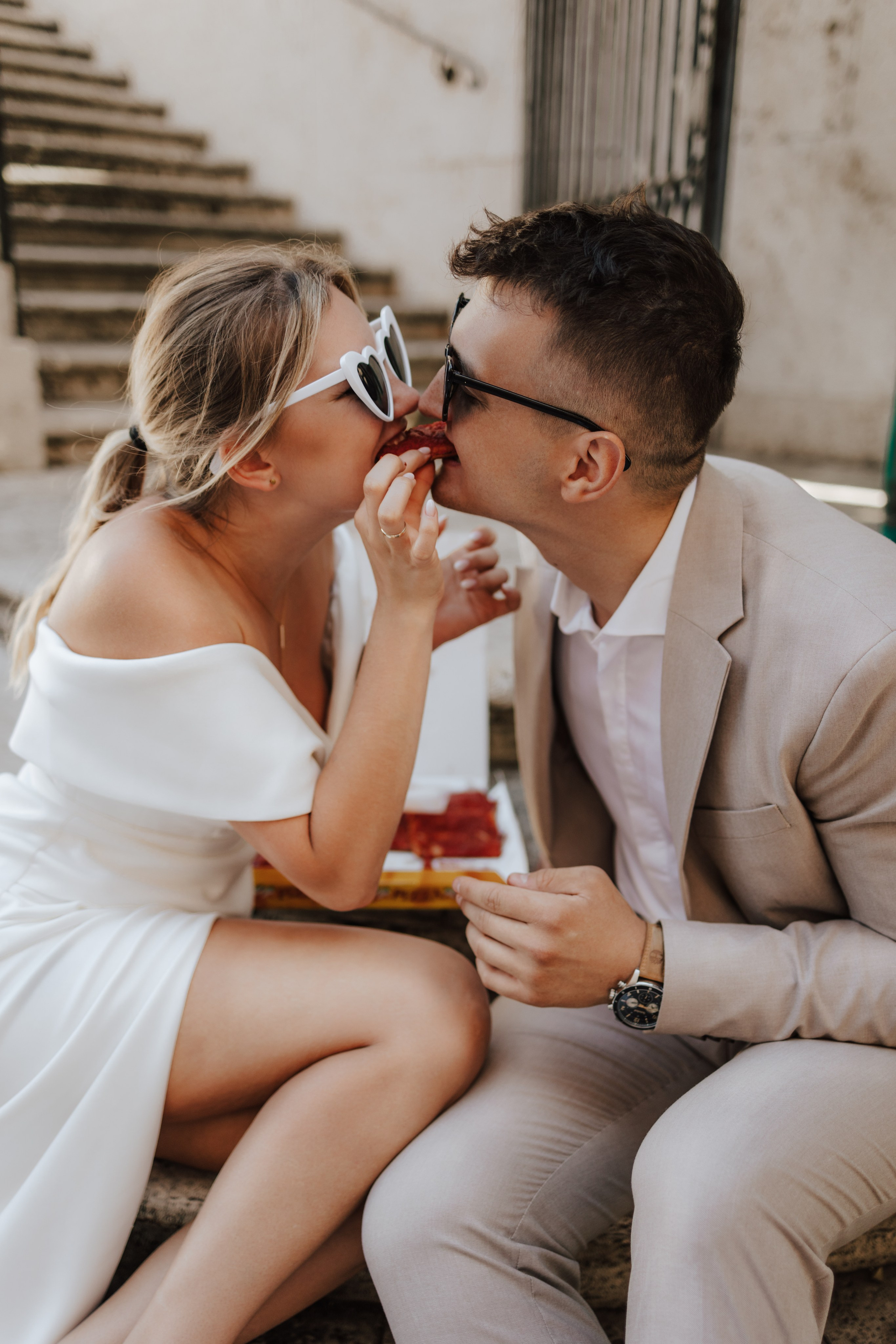 Rzym – pełen historii, ciepła i włoskiego temperamentu – stał się tłem dla wyjątkowej historii Klaudii i Michała 🤎. Fotograf Siedlce