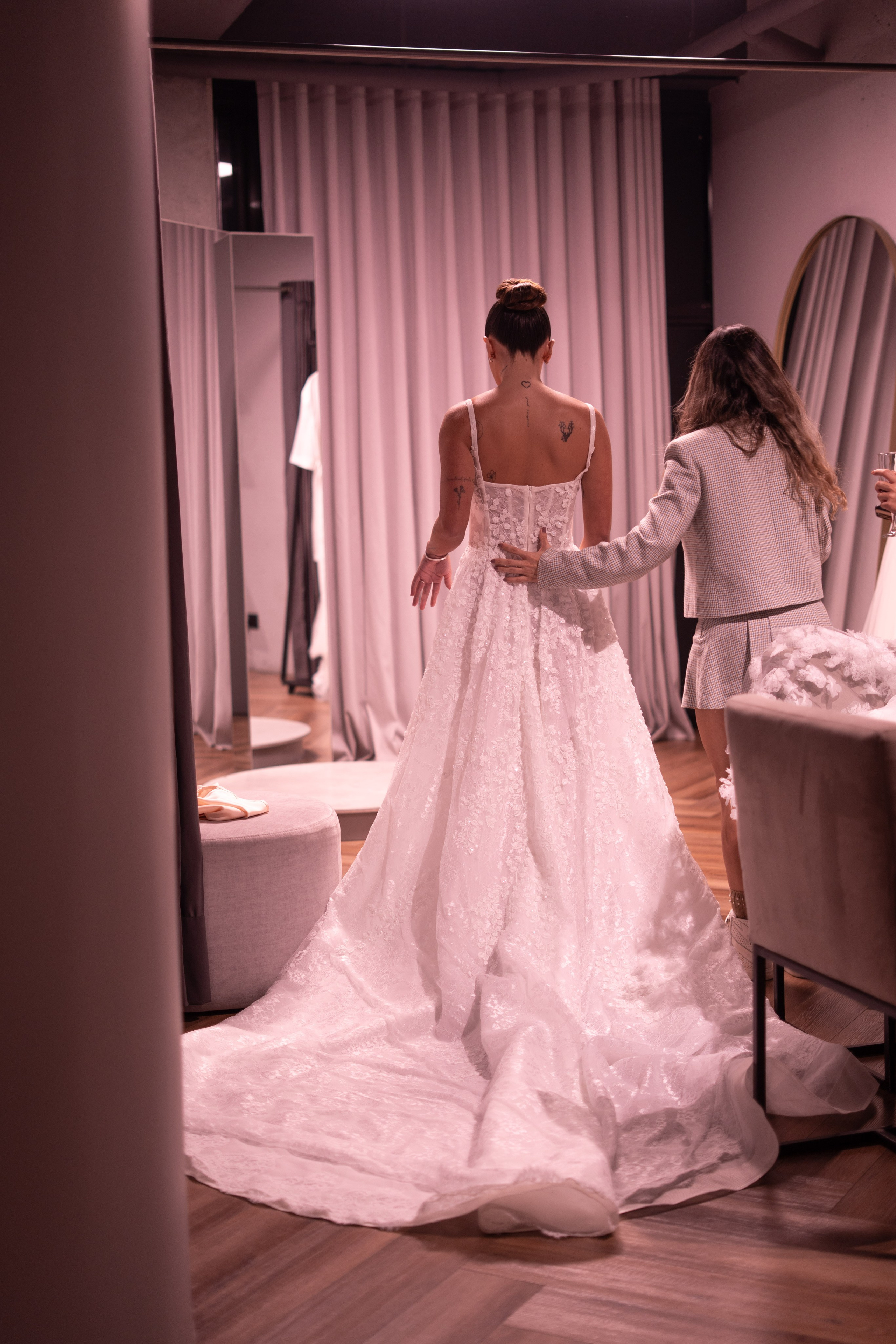 Film and photography for weddings and brands in Barcelona