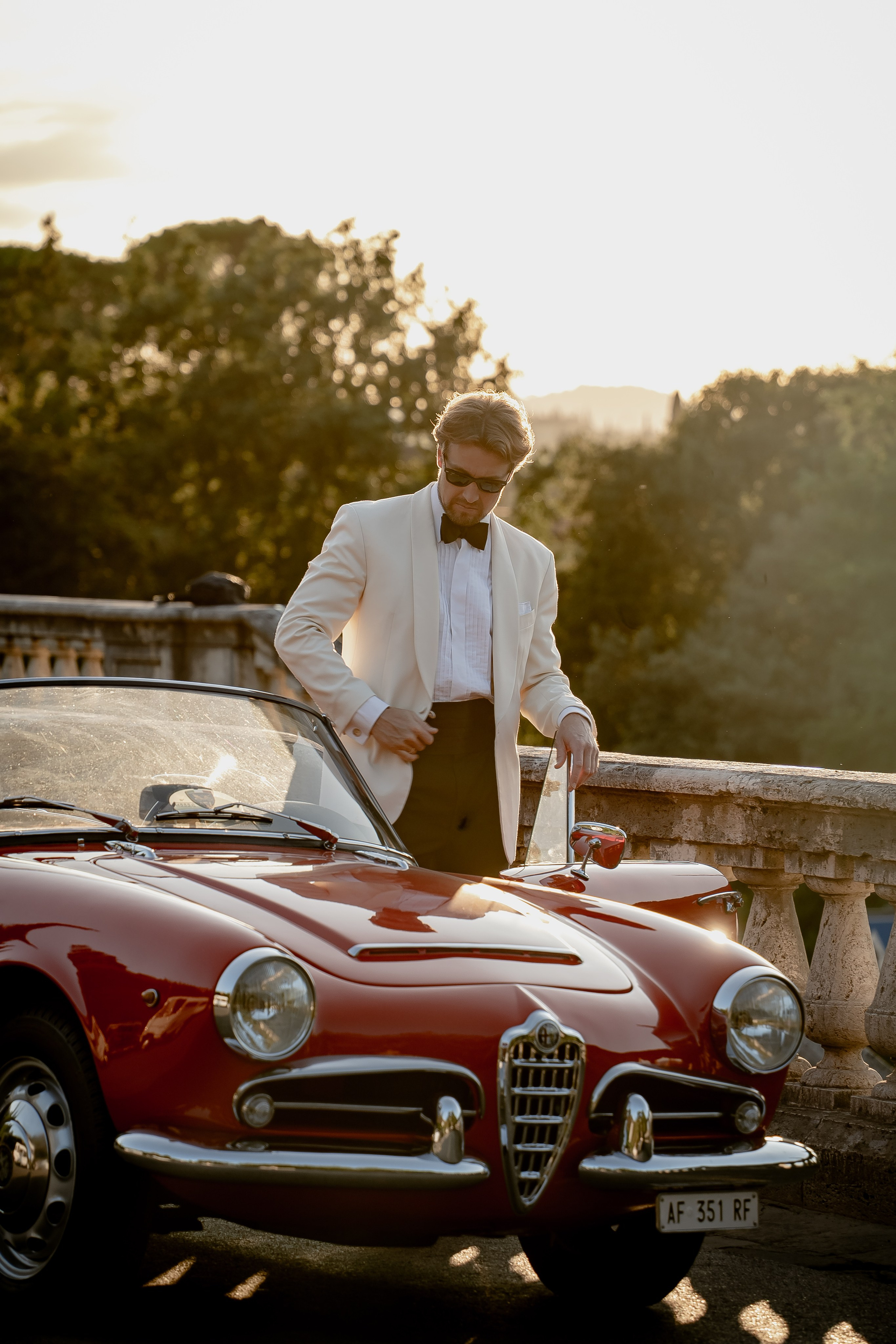 Retro cars in Florence Tuscany. Wedding Photographer in Italy