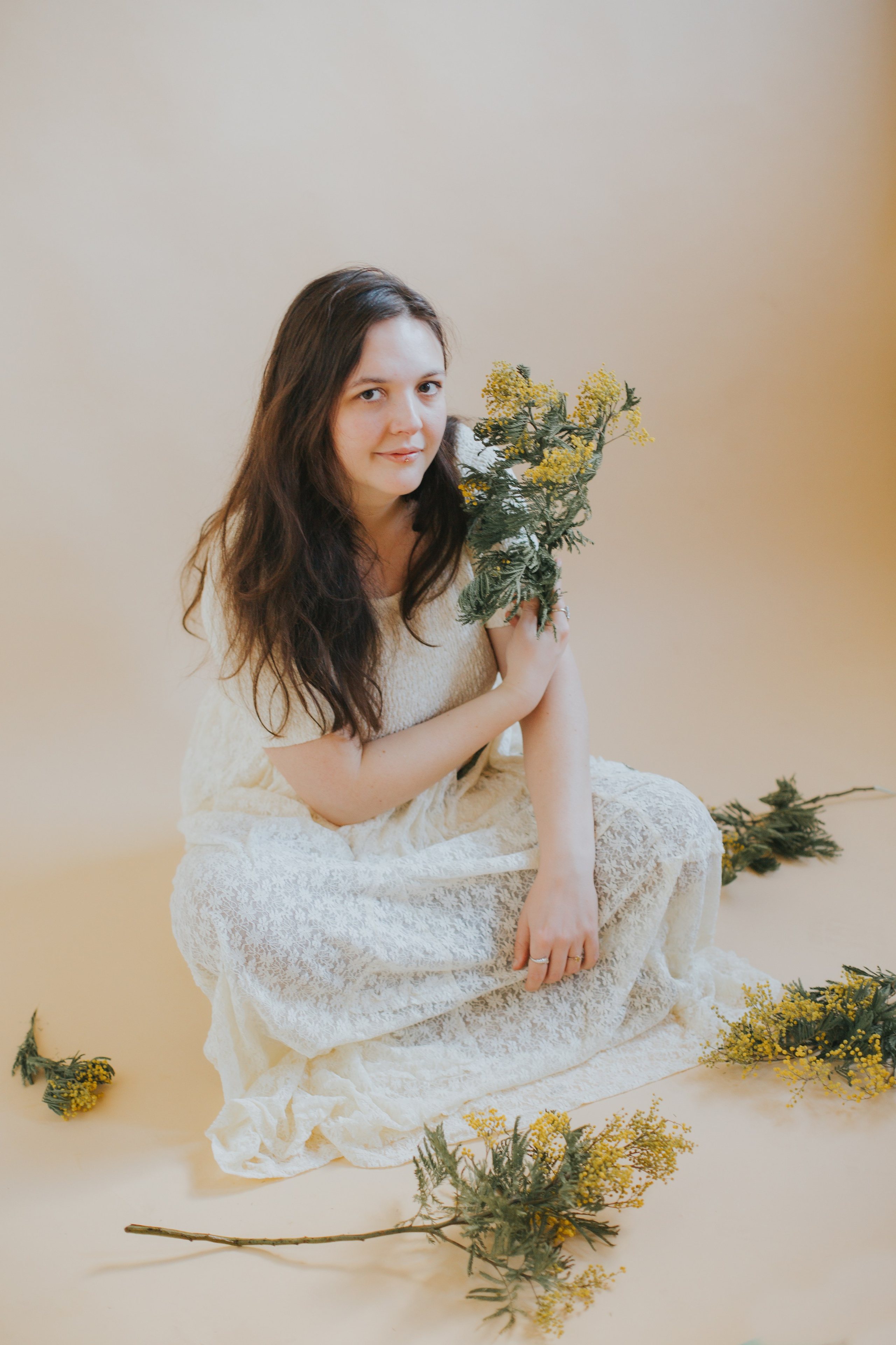 Contact. Mimosa Studios — Motherhood & Family Photographer in Montreal