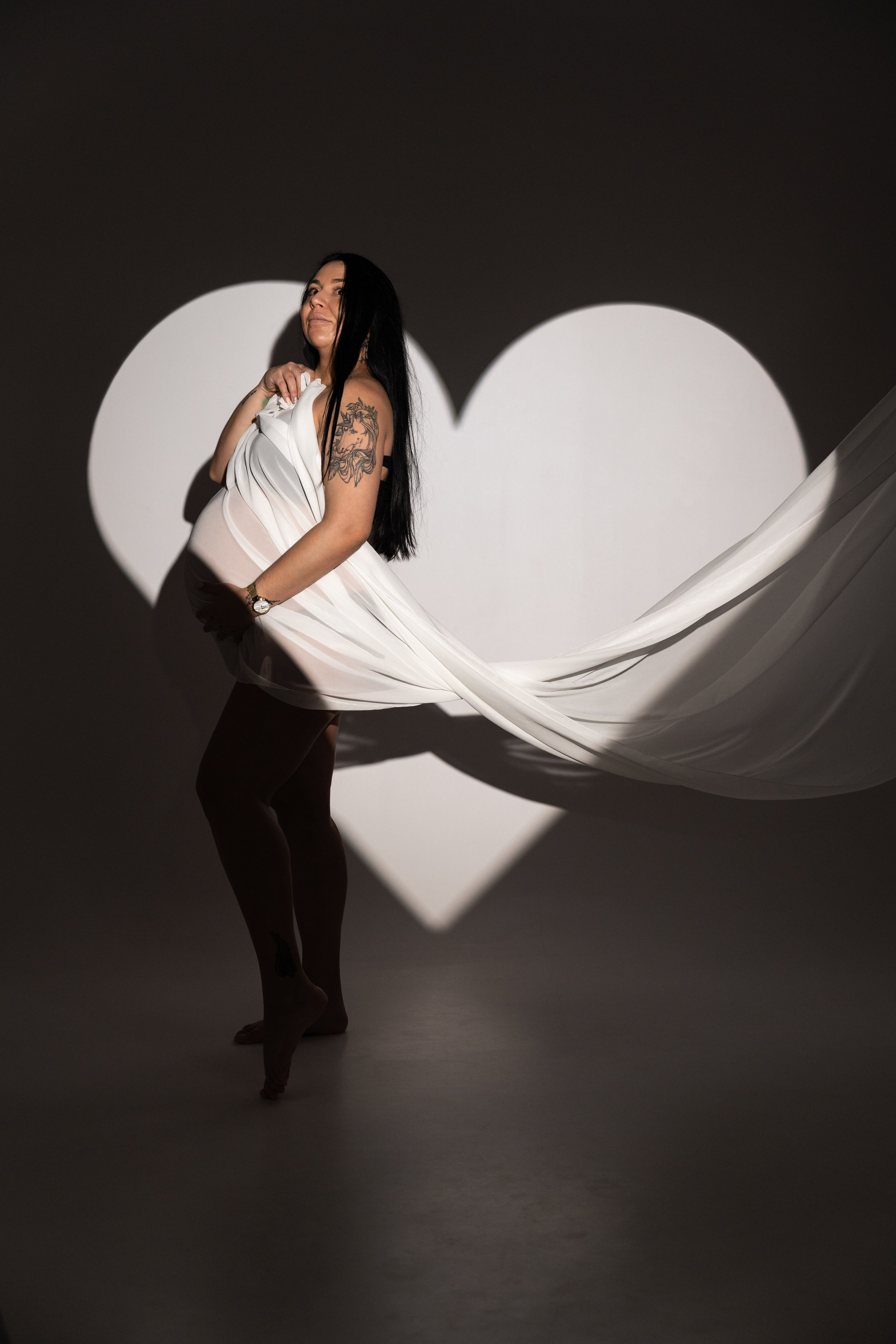 tkaniny zwiewne sesja brzuszkowa