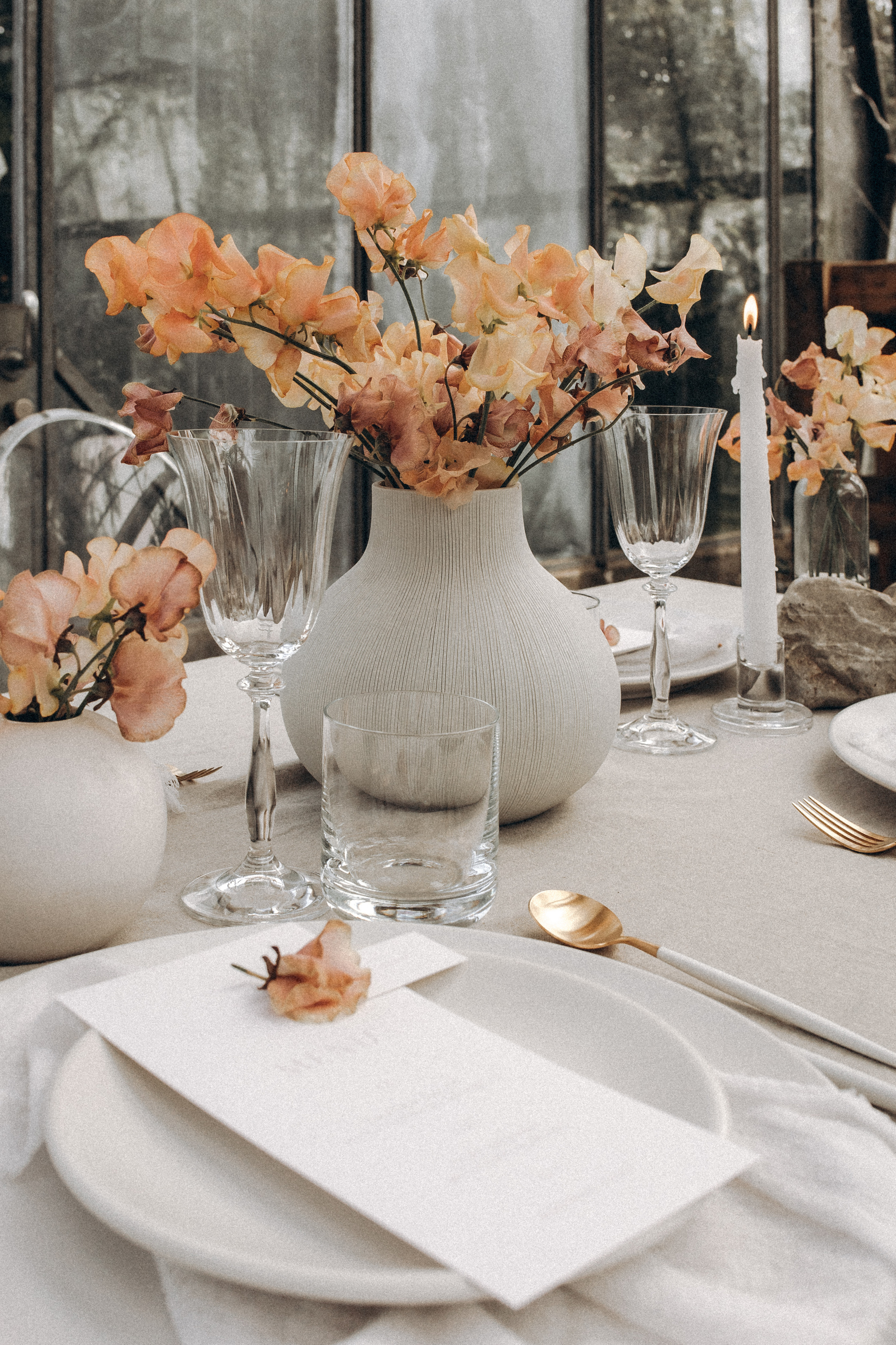 A wedding day in 10 acts. Wedding and Family Photographer Switzerland and Italy. Valeria Diaz